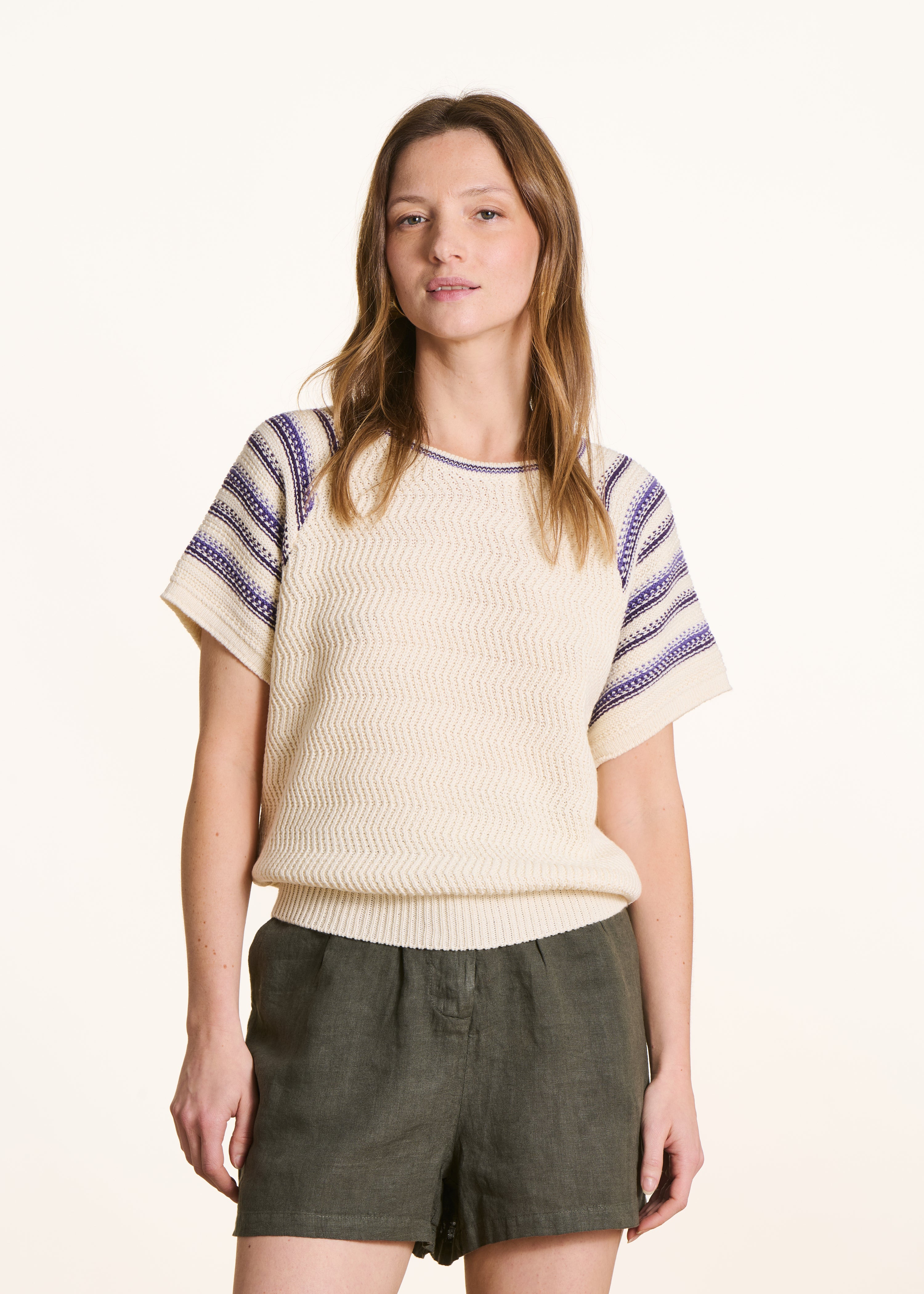 la-f-e-marabout-e-pullover-ecru-violett-gestreift-kurzarm image 1