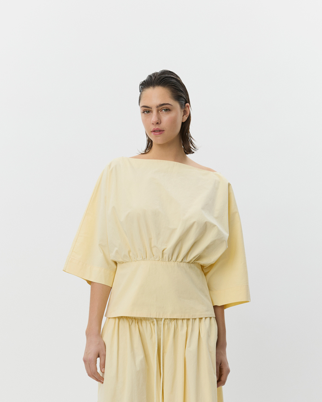 sofie-schnoor-women-mikkasw-boat-neck-bluse-hellgelb-baumwolle image 5