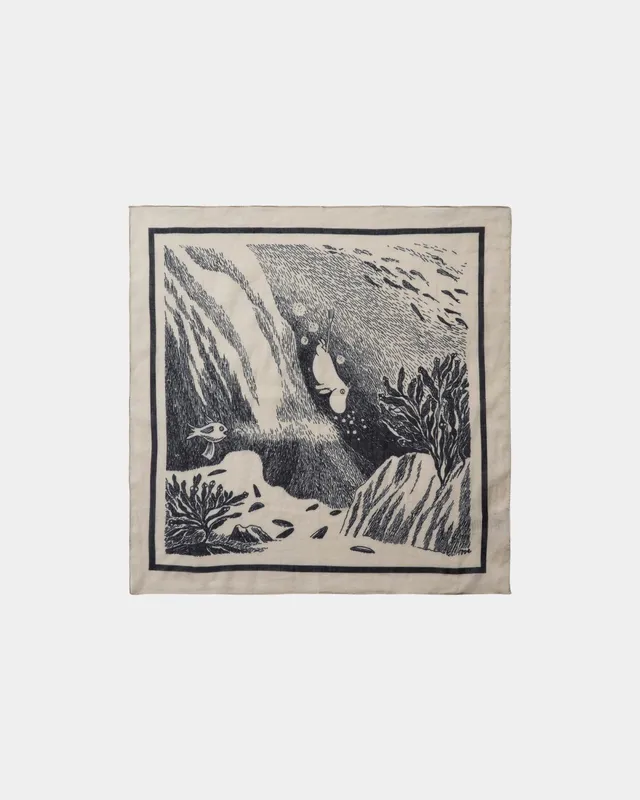 sofie-schnoor-women-tovesw-moomin-schal-fog-55x55 image 1
