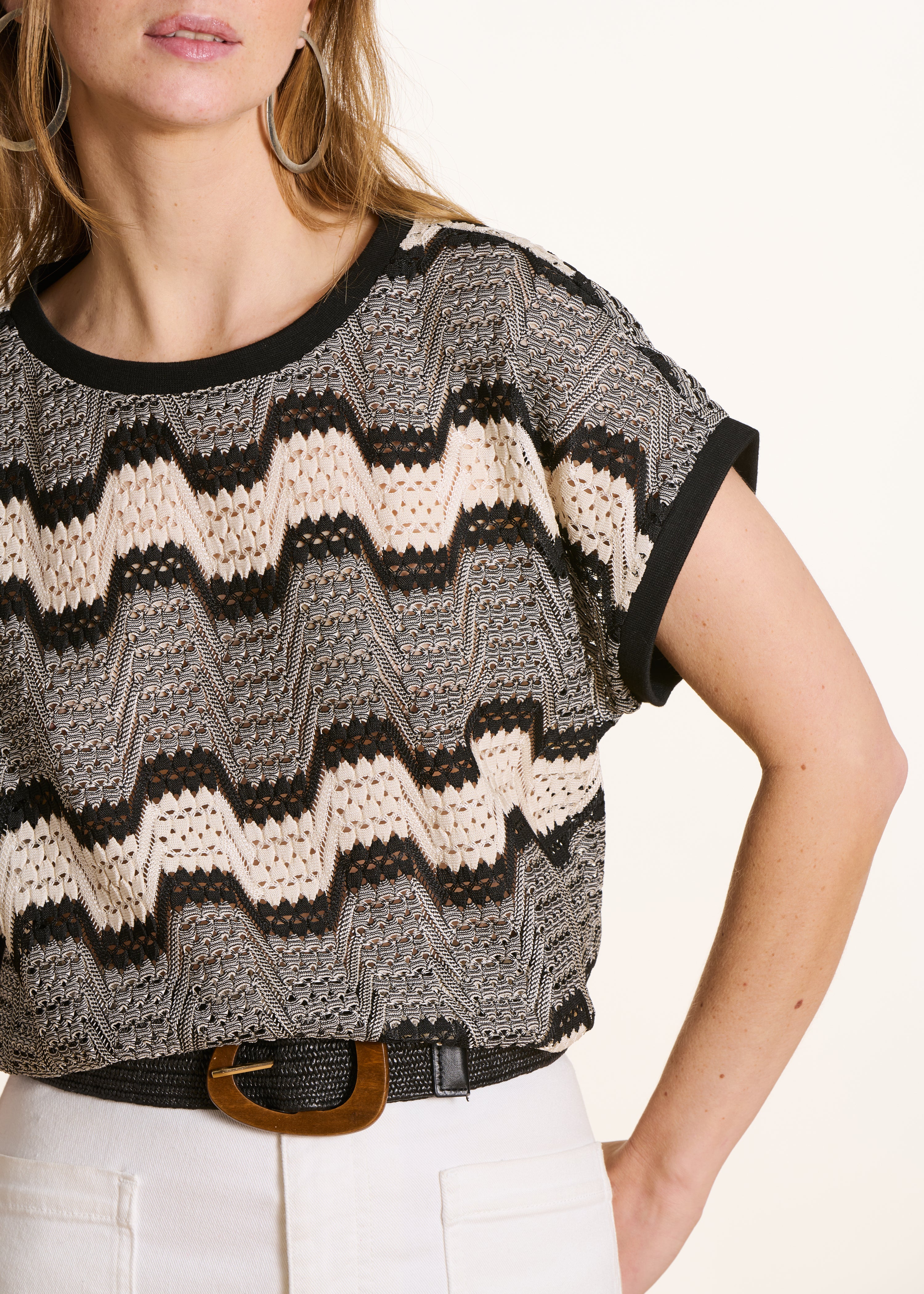 la-f-e-marabout-e-dypsi-h-kel-t-shirt-ecru-schwarz image 5