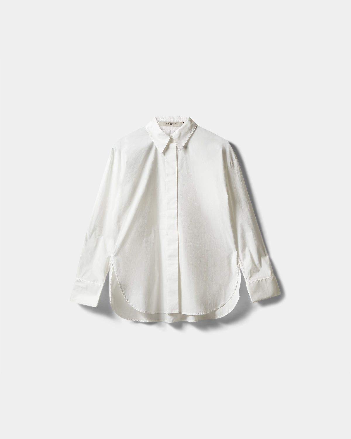 sofie-schnoor-women-icon-018-gavinasw-oversize-bluse-off-white image 1