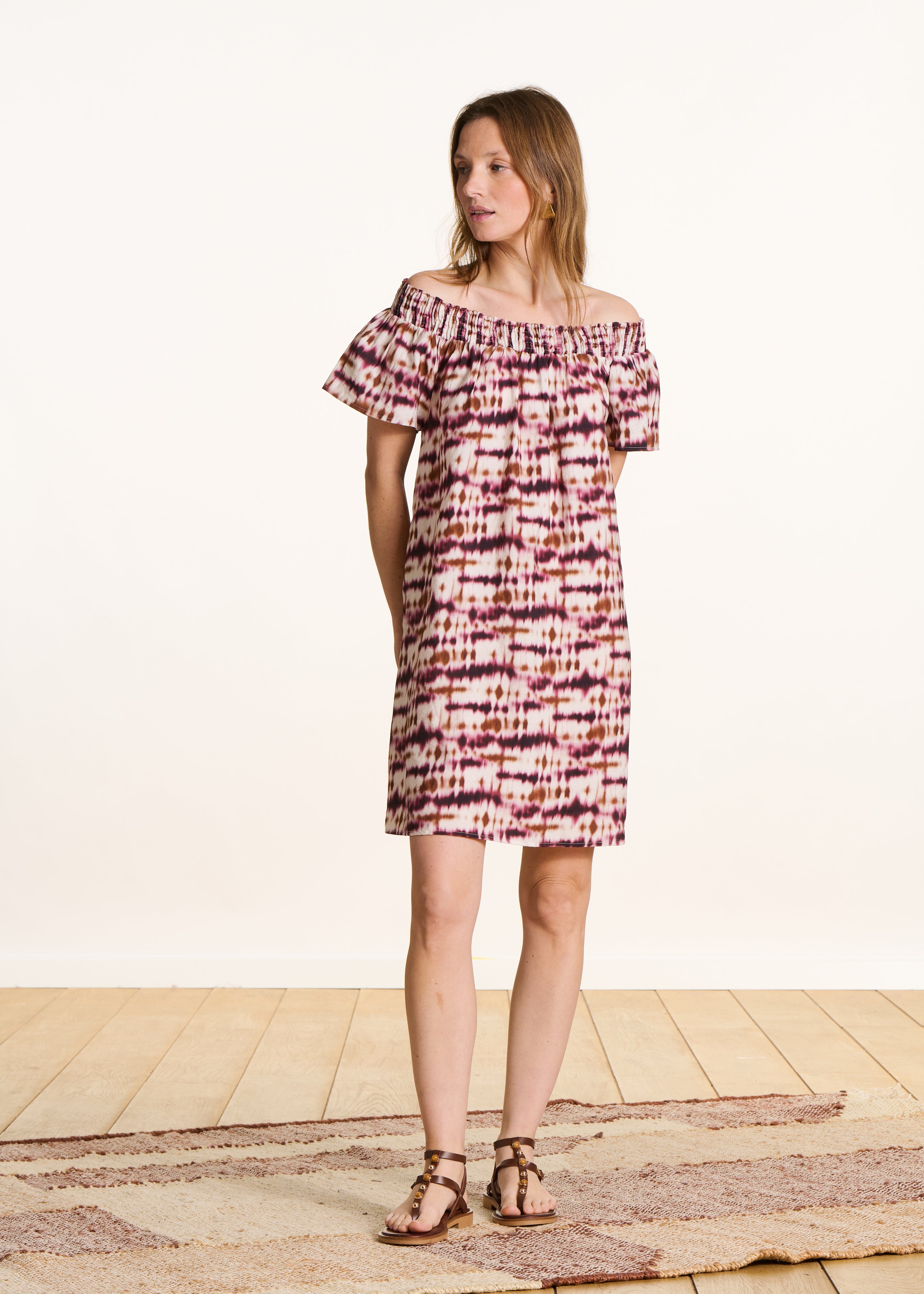 la-f-e-marabout-e-kleid-bordeaux-tie-dye-schulterfrei-34-46 image 3
