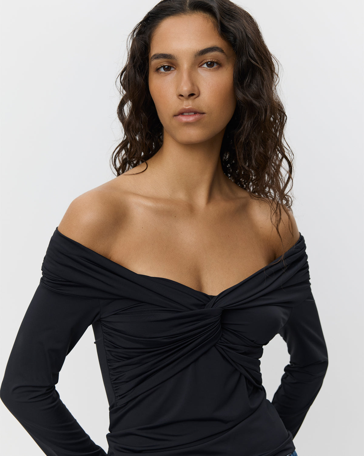 sofie-schnoor-women-jesssw-bluse-schwarz image 5