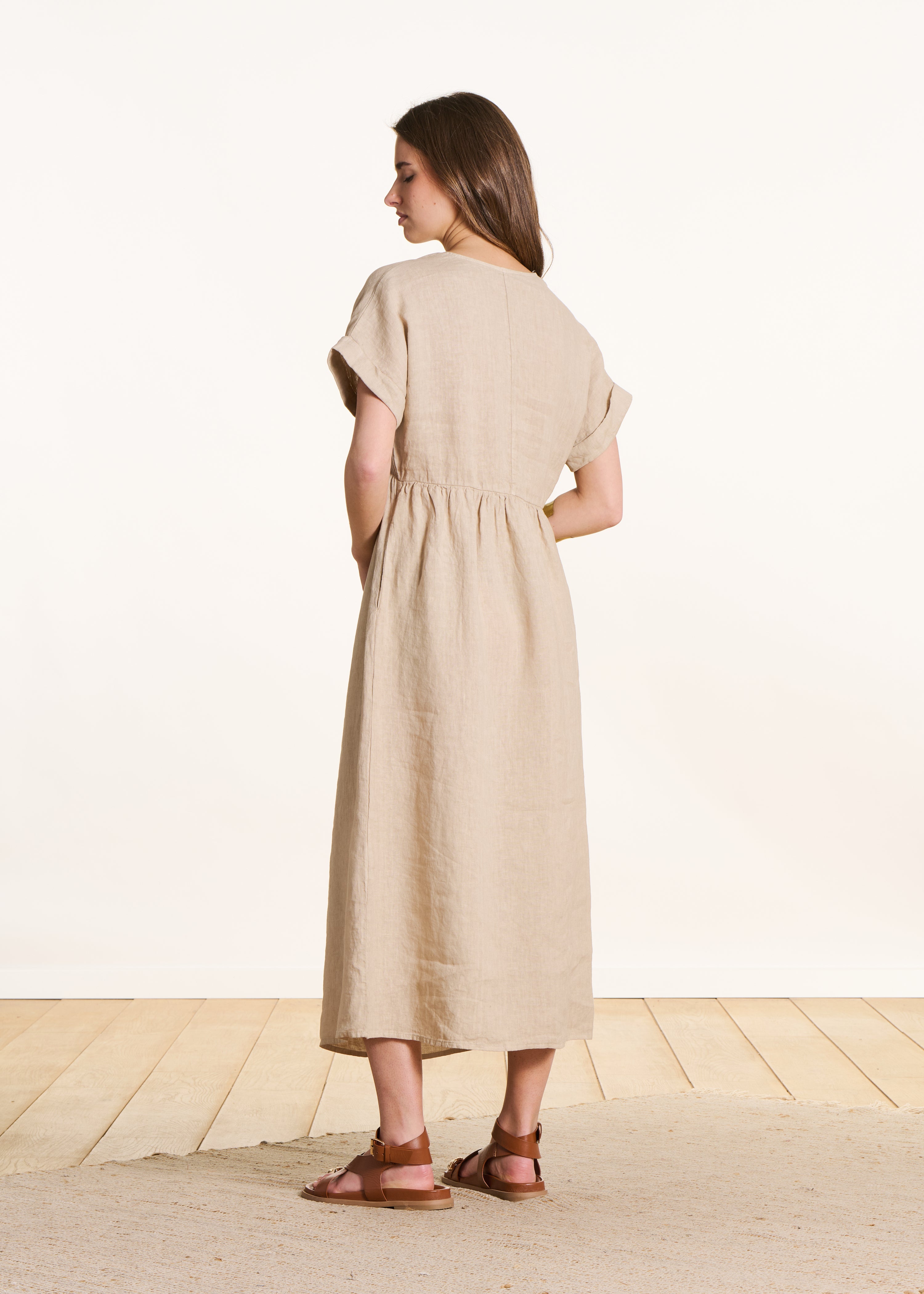 la-f-e-marabout-e-darling-kleid-beige-leinen-lang image 2