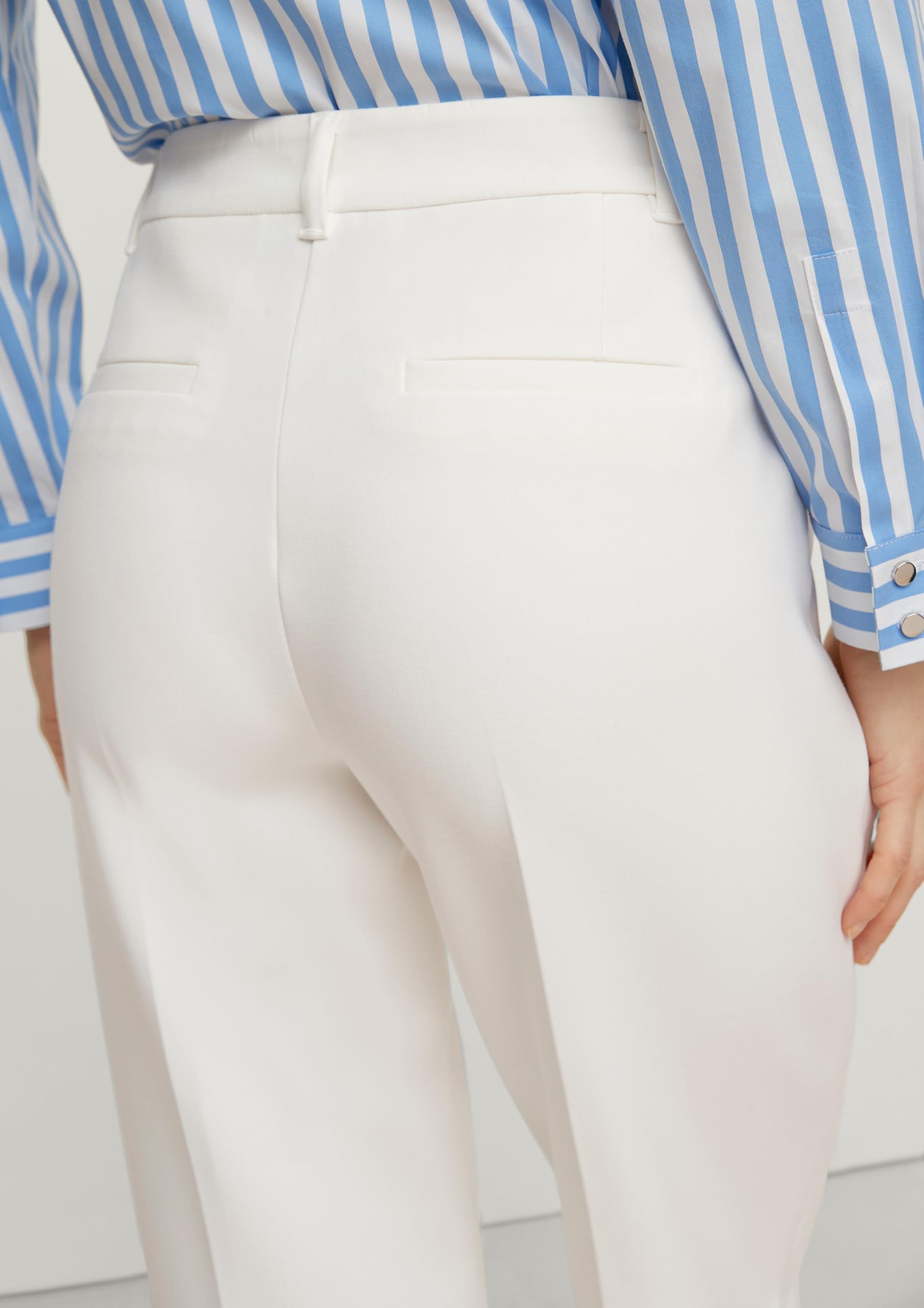 comma-freizeithose-damen-7-8-hose-wei-elegant image 3