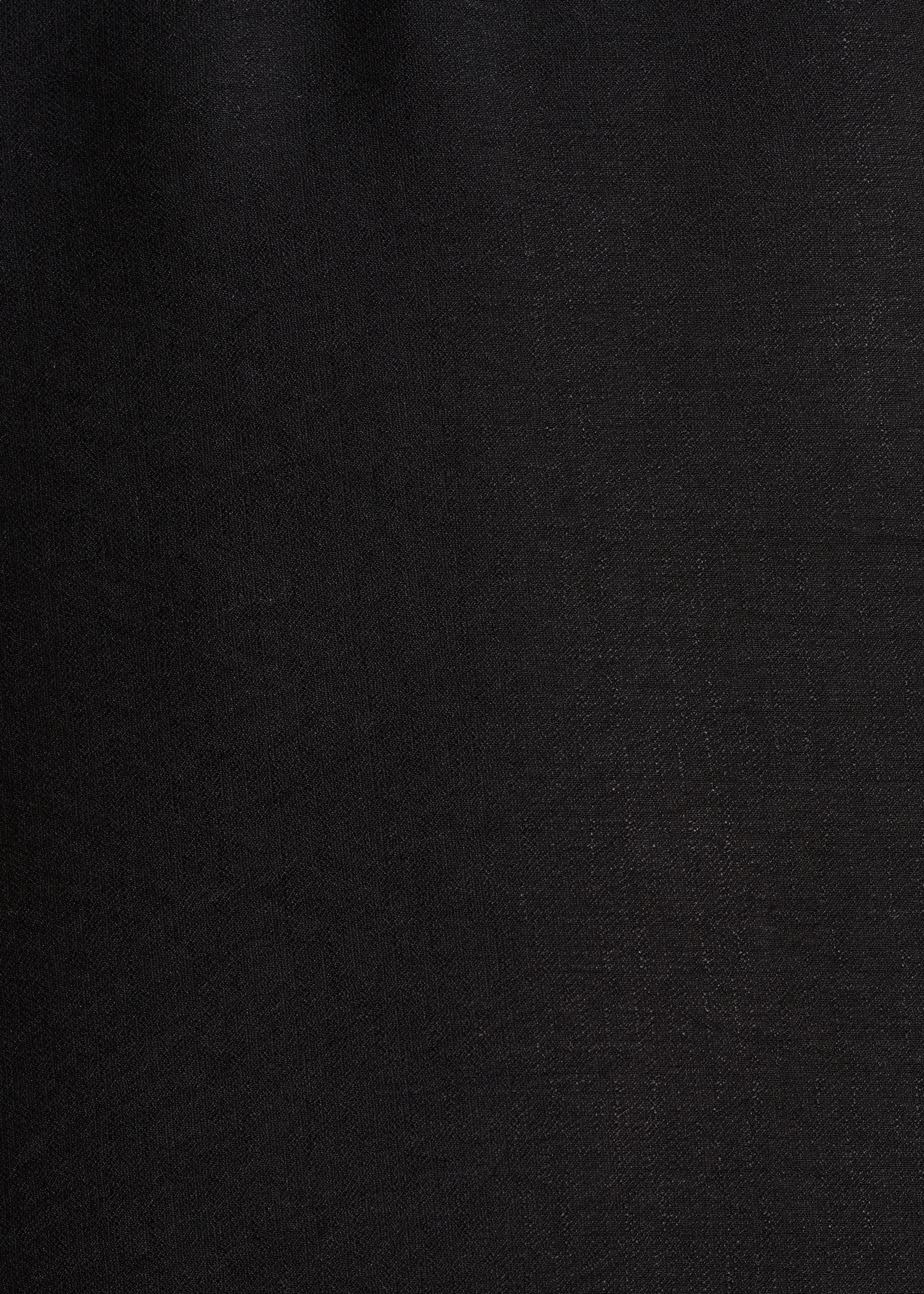 la-f-e-marabout-e-fine-kleid-schwarz-kurz-v-ausschnitt image 3