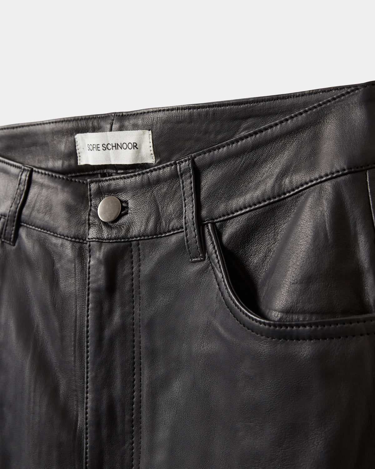 sofie-schnoor-gattisw-lederhose-schwarz-100-lammleder image 8