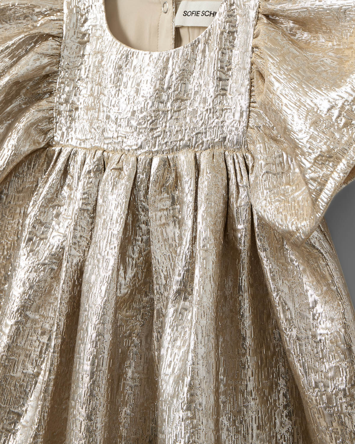 sofie-schnoor-kids-lissiekb-p264411-kleid-light-gold image 3