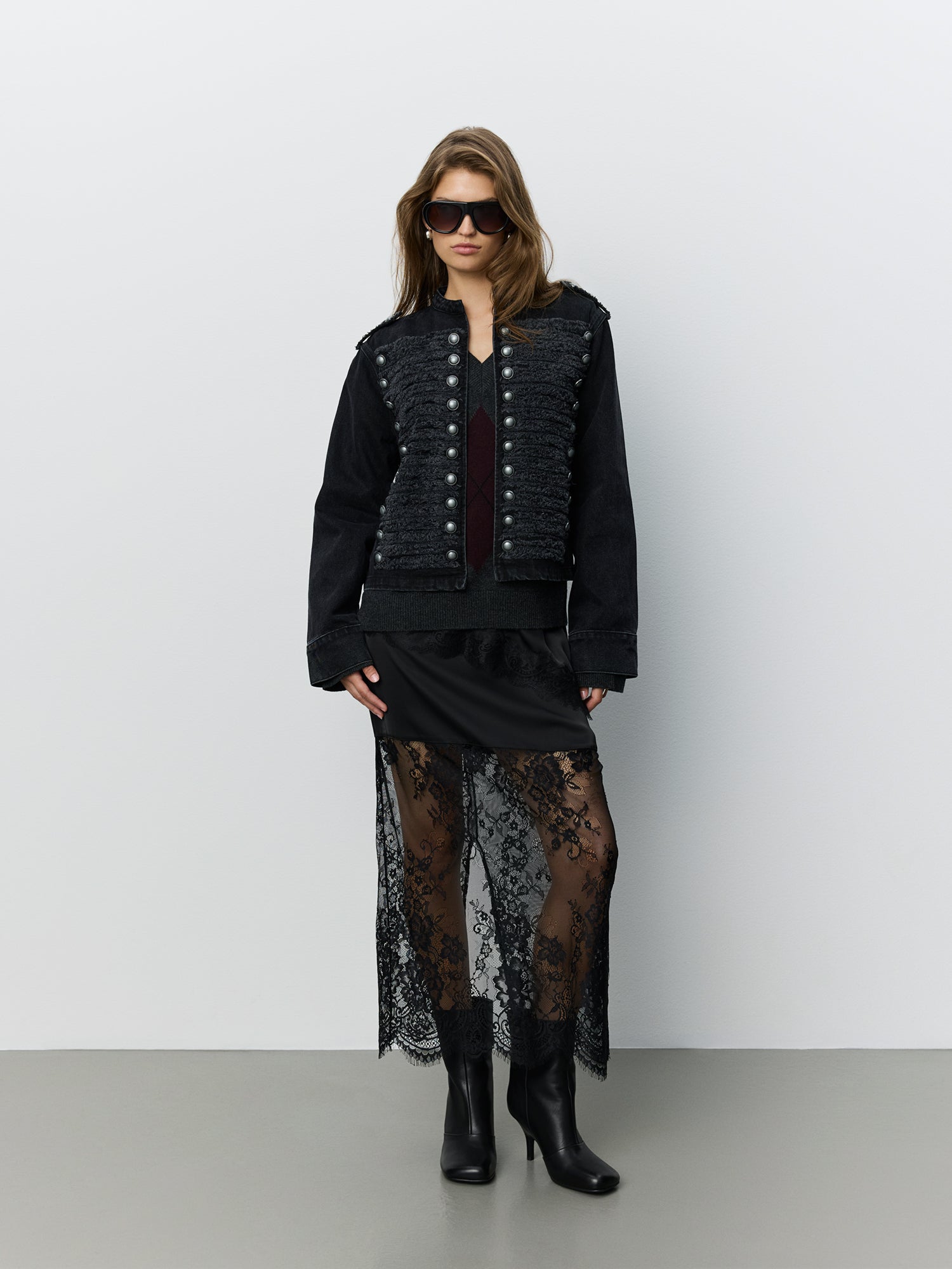 sofie-schnoor-women-valettesw-denim-husaren-jacke-washed-black image 2