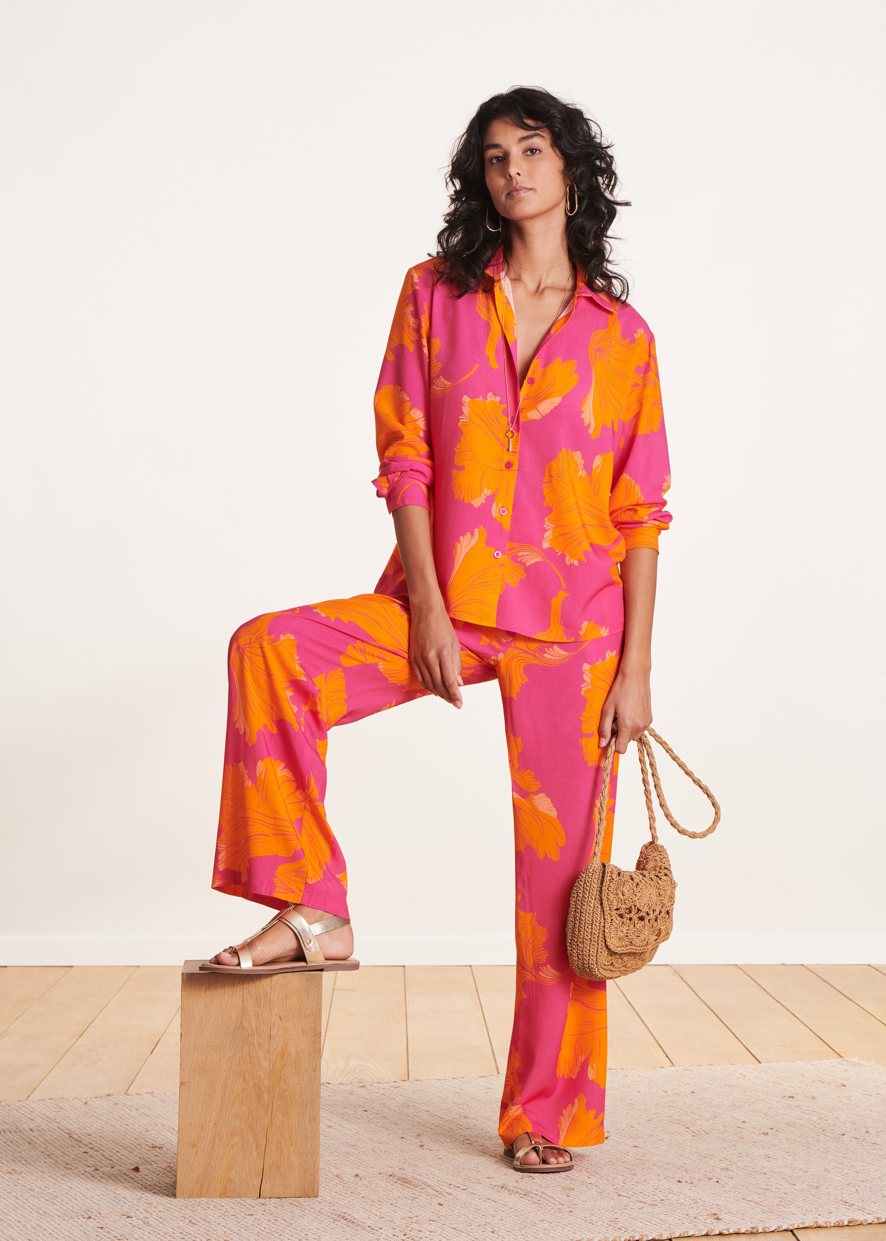 la-f-e-marabout-e-pepa-hemd-damen-rosa-orange-floral-ecovero image 2