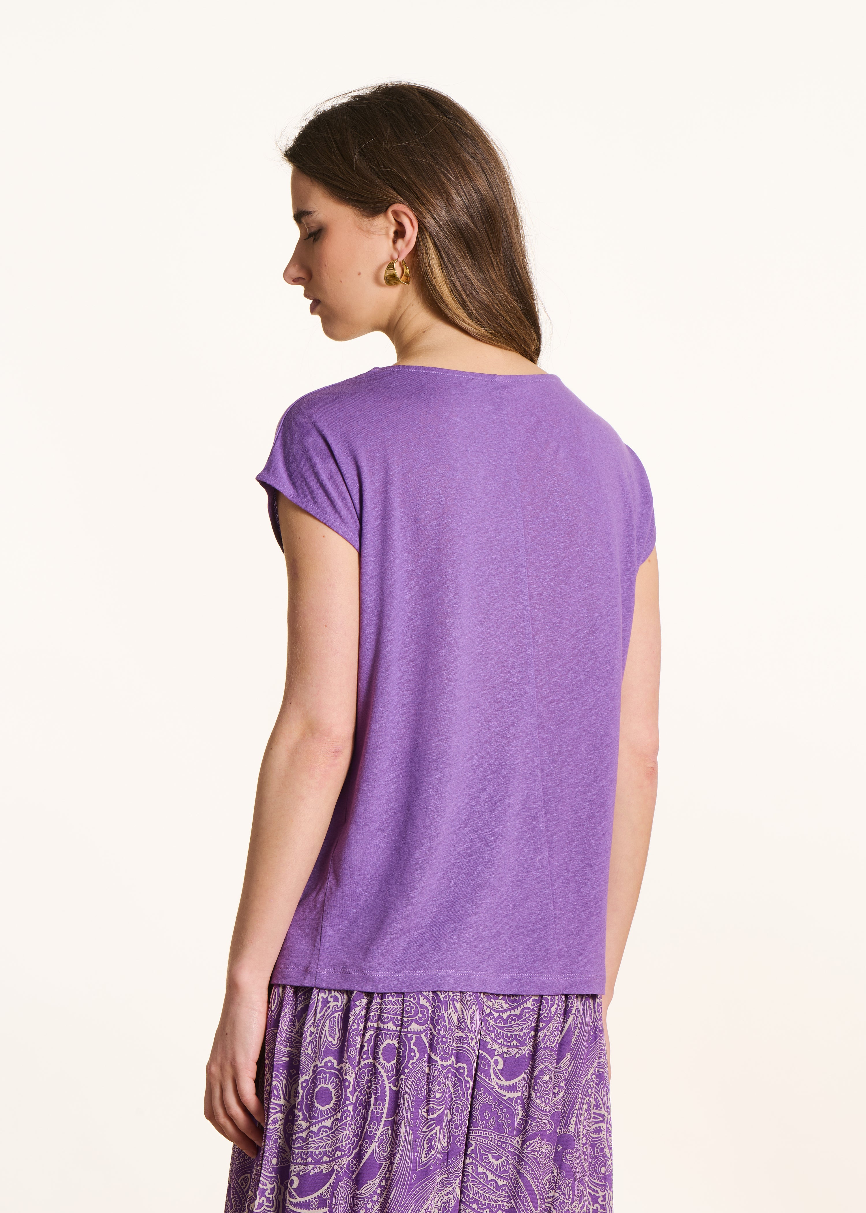 la-f-e-marabout-e-t-shirt-lyocell-leinen-violett-rundhals image 3