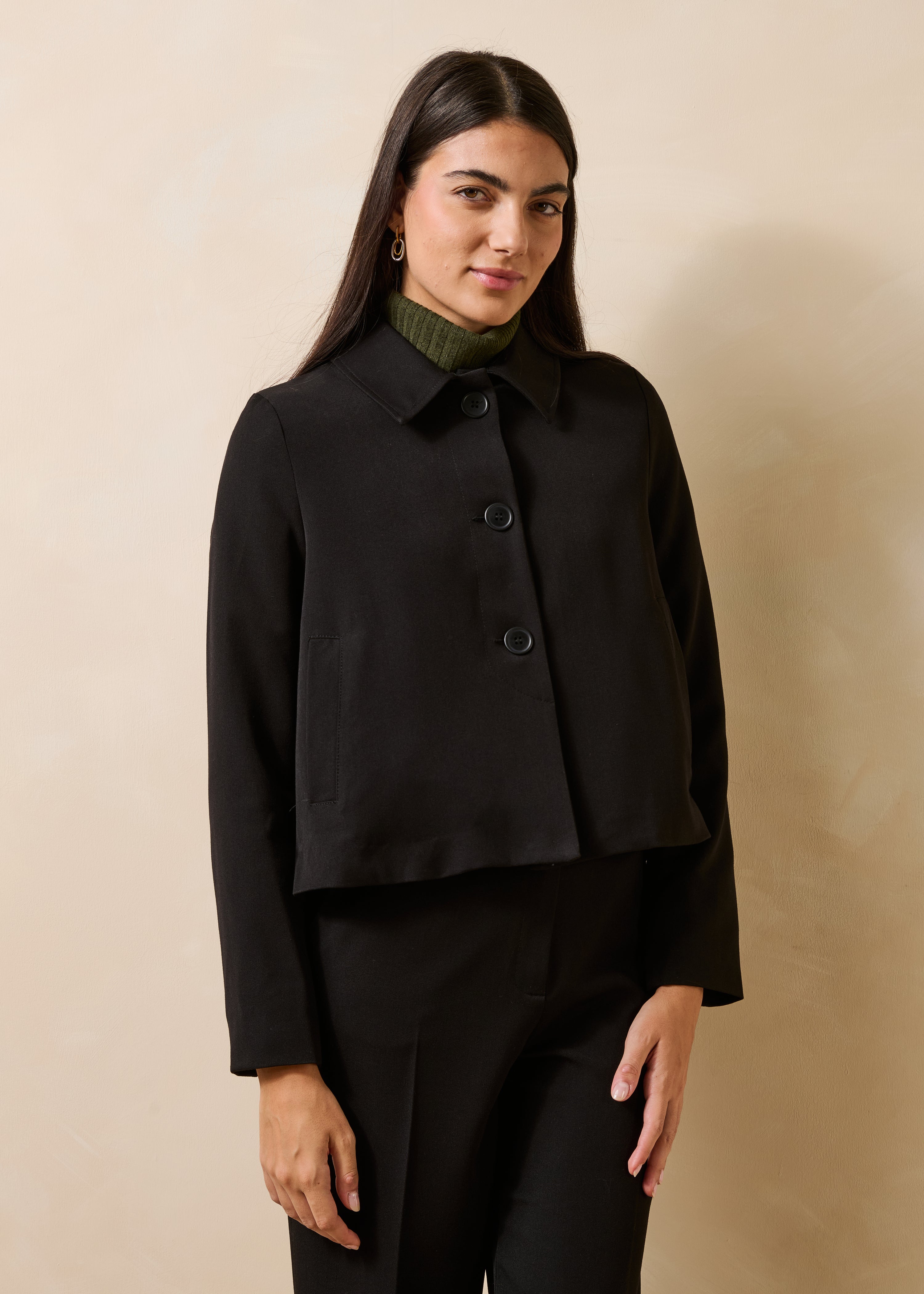 la-f-e-marabout-e-grenat-jacke-schwarz-kurz-plissee image 2