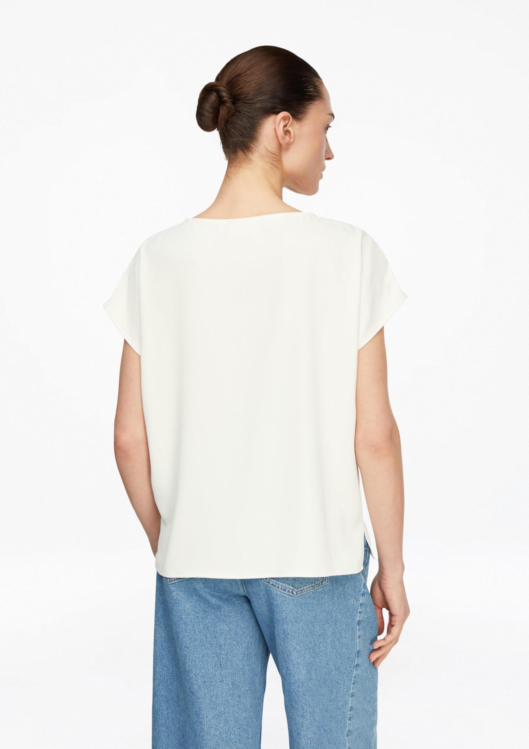 comma-blouses-bluse-kurzarm-rundhals-sommerbluse image 7
