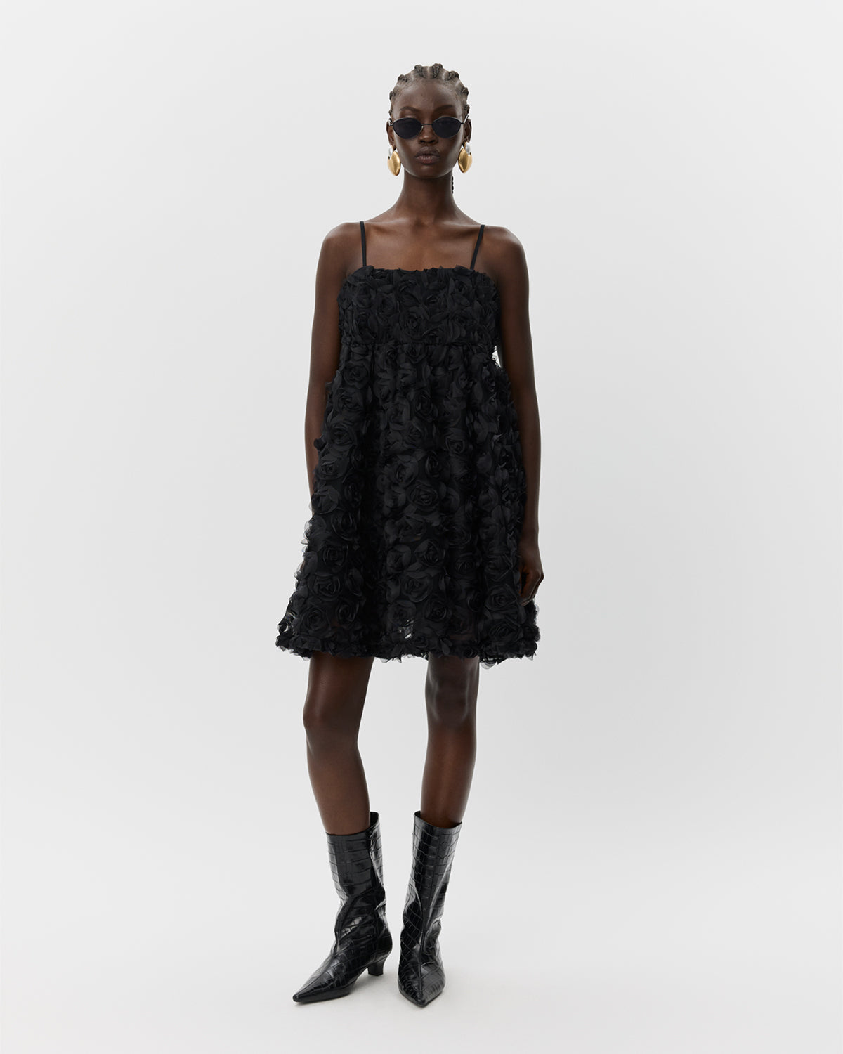 sofie-schnoor-women-riannesw-minikleid-schwarz-rosen-100-polyester image 2