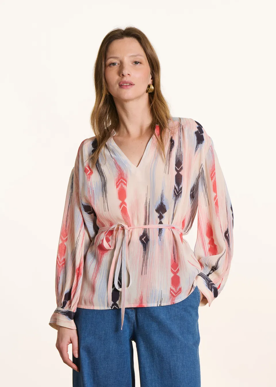 la-f-e-marabout-e-faenzi-bluse-print-rosa-blau-langarm image 1