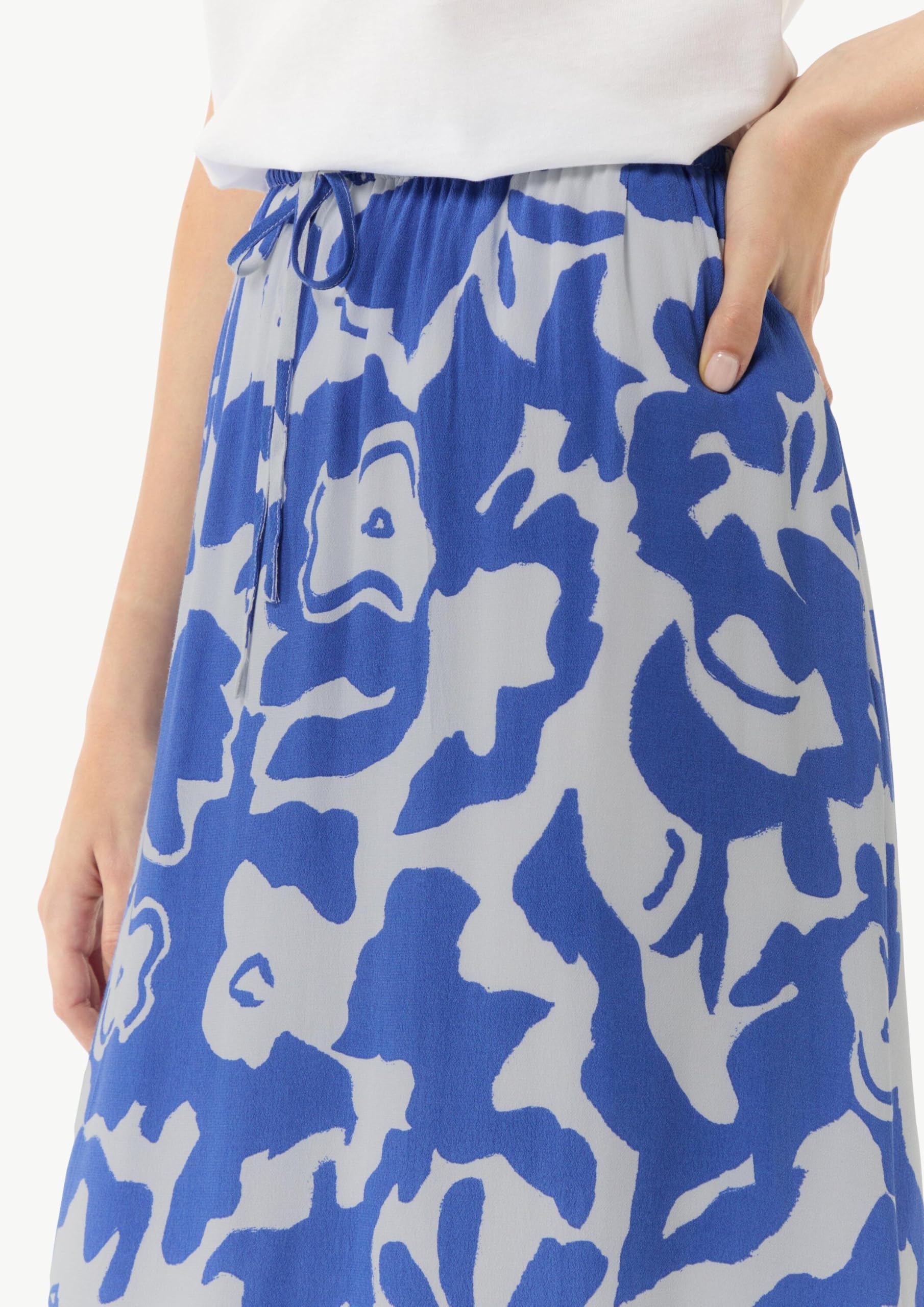 comma-midi-rock-mit-all-over-print-viskose image 4