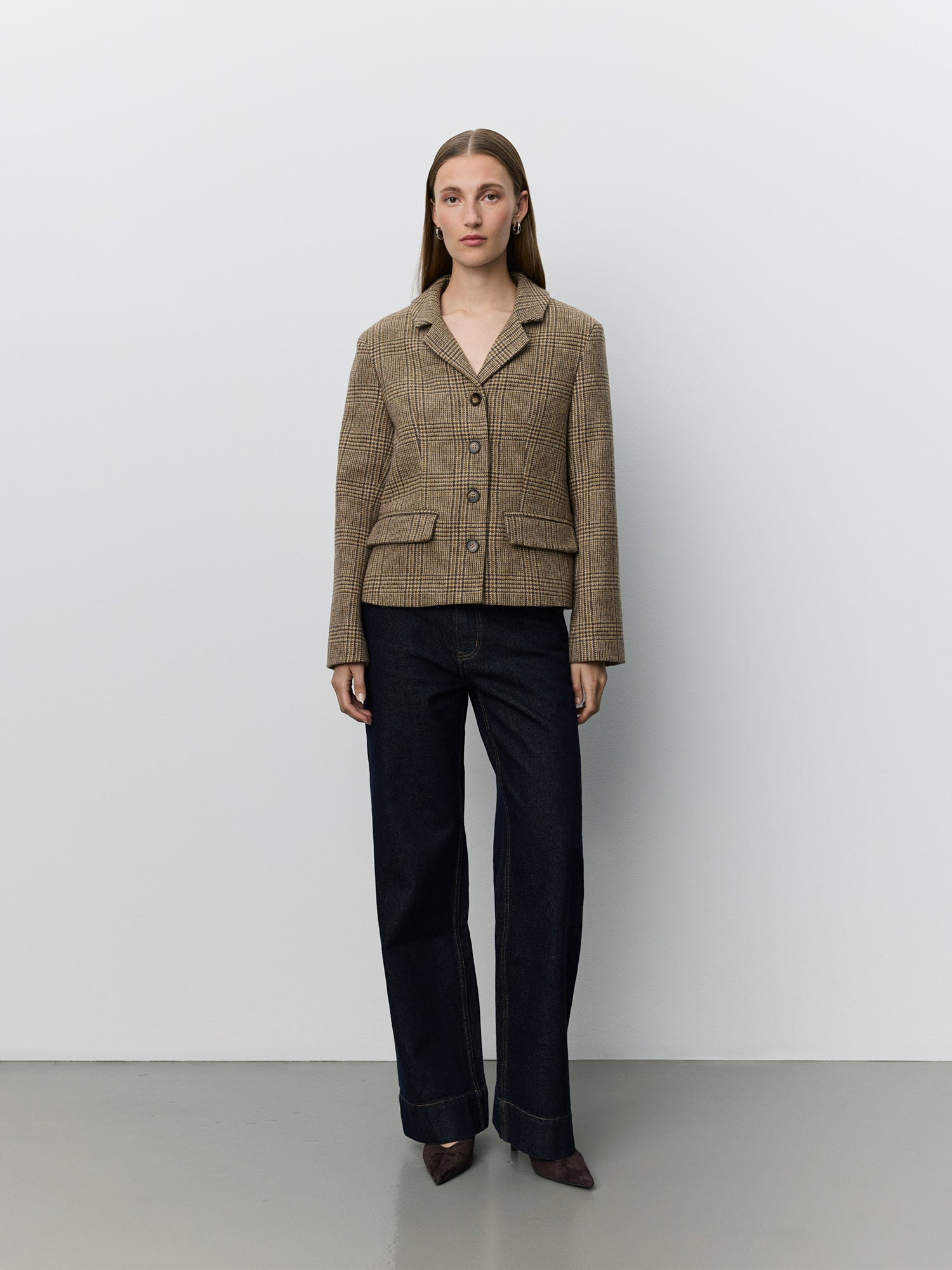 sofie-schnoor-women-ellysw-kurzblazer-brown-check image 2