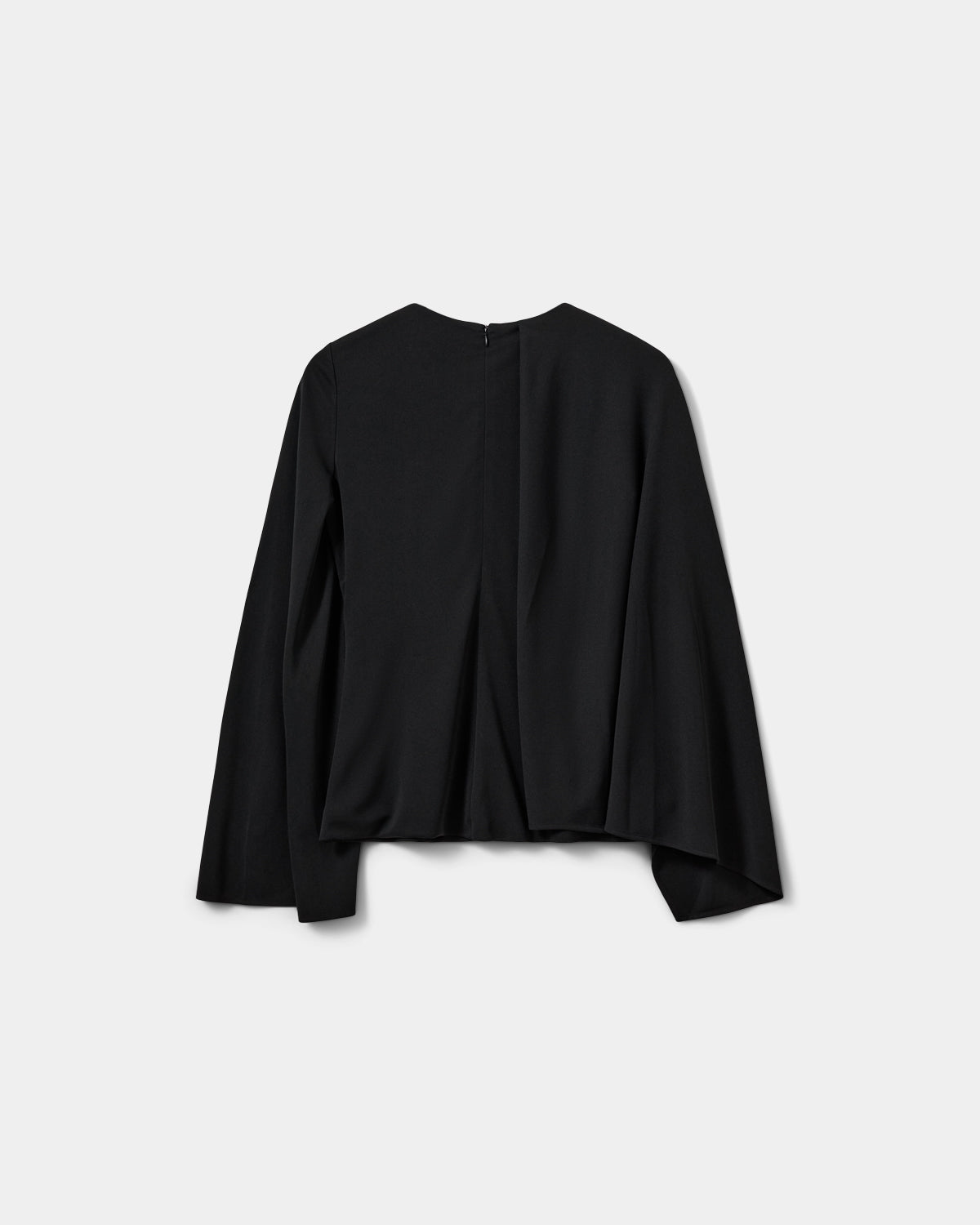 sofie-schnoor-caranasw-cape-bluse-schwarz image 6
