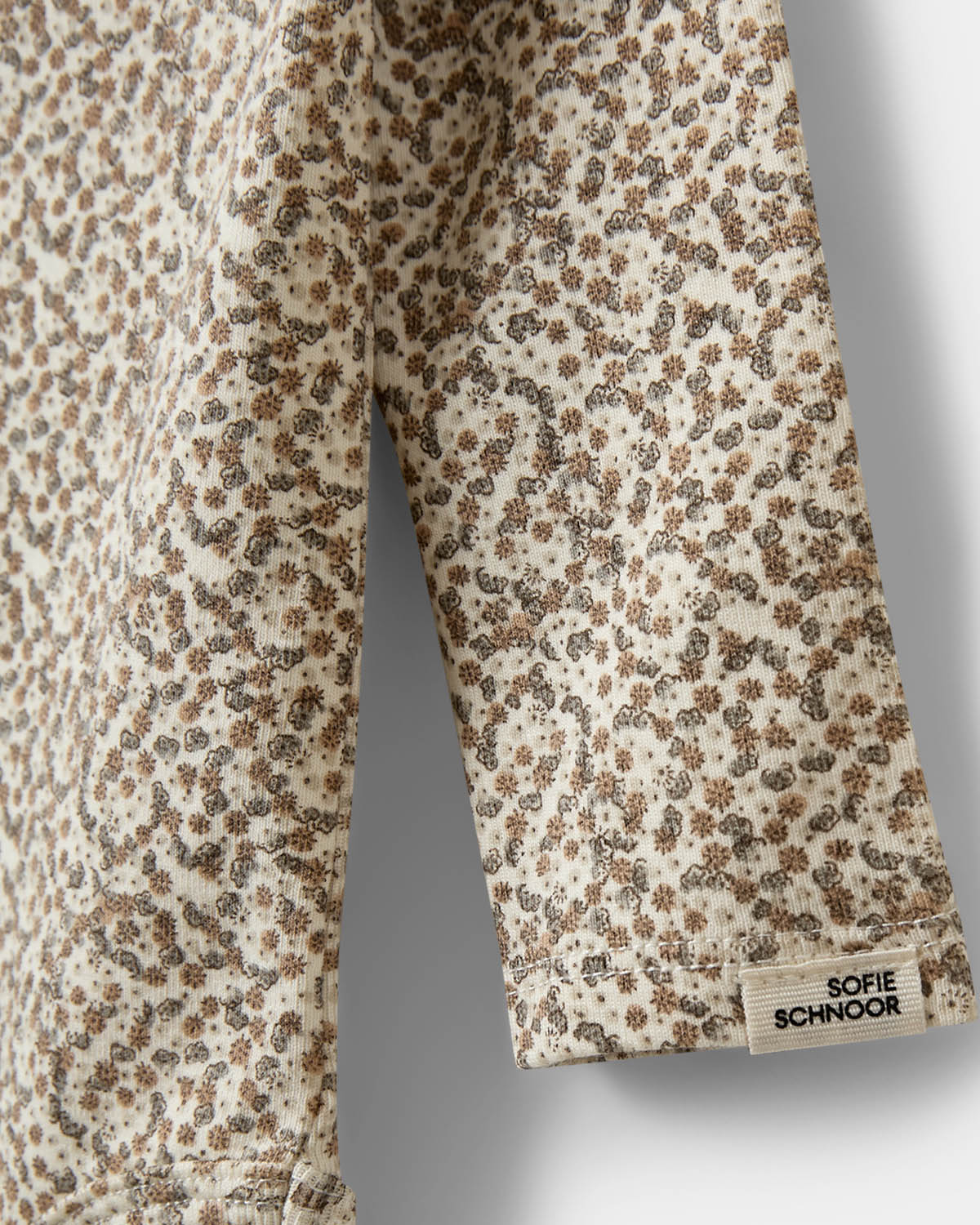 sofie-schnoor-kids-dictekb-body-offwhite-blumenprint image 3