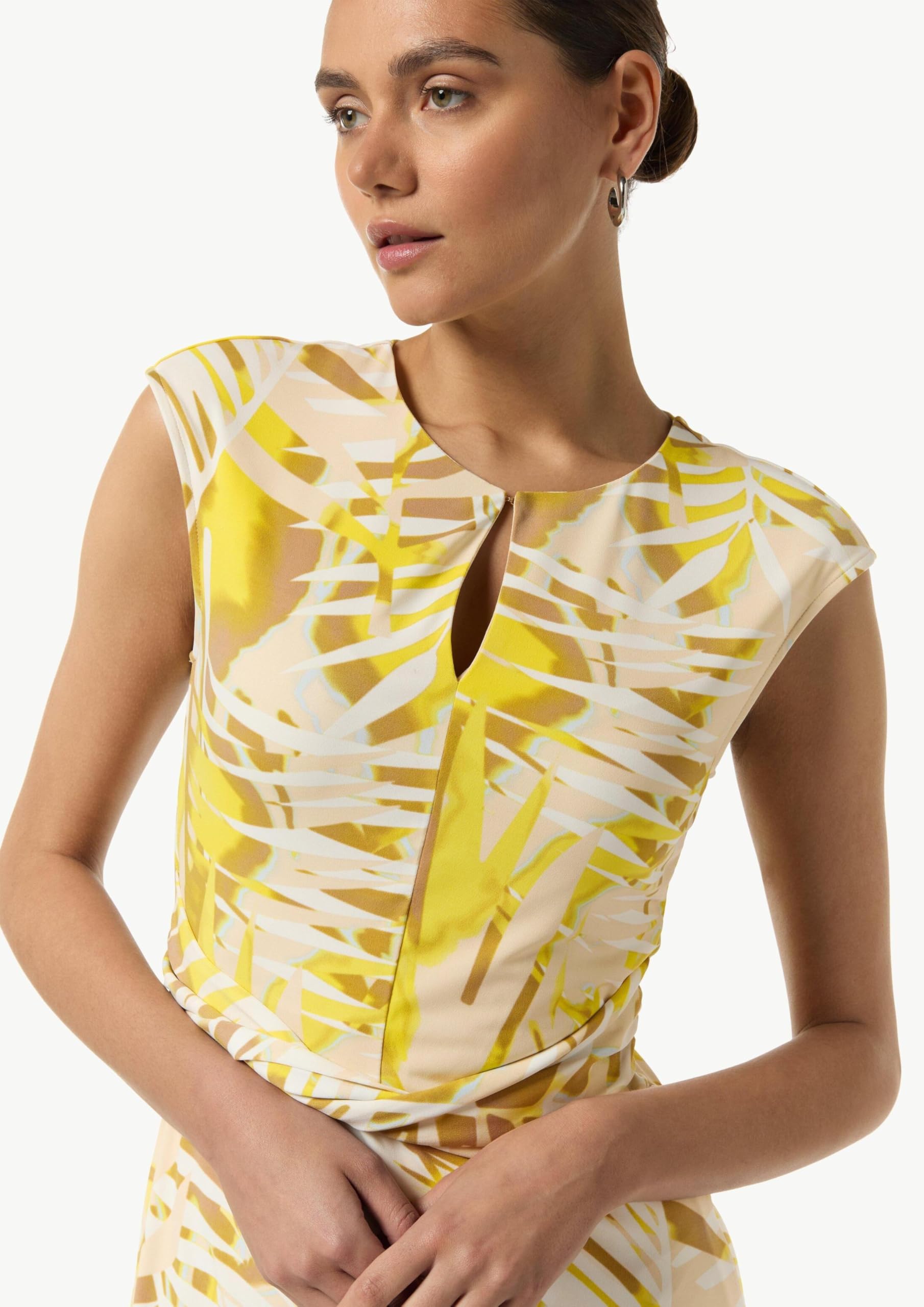 comma-kleid-riegel-detail-kapp-rmel-midikleid-44-print image 4
