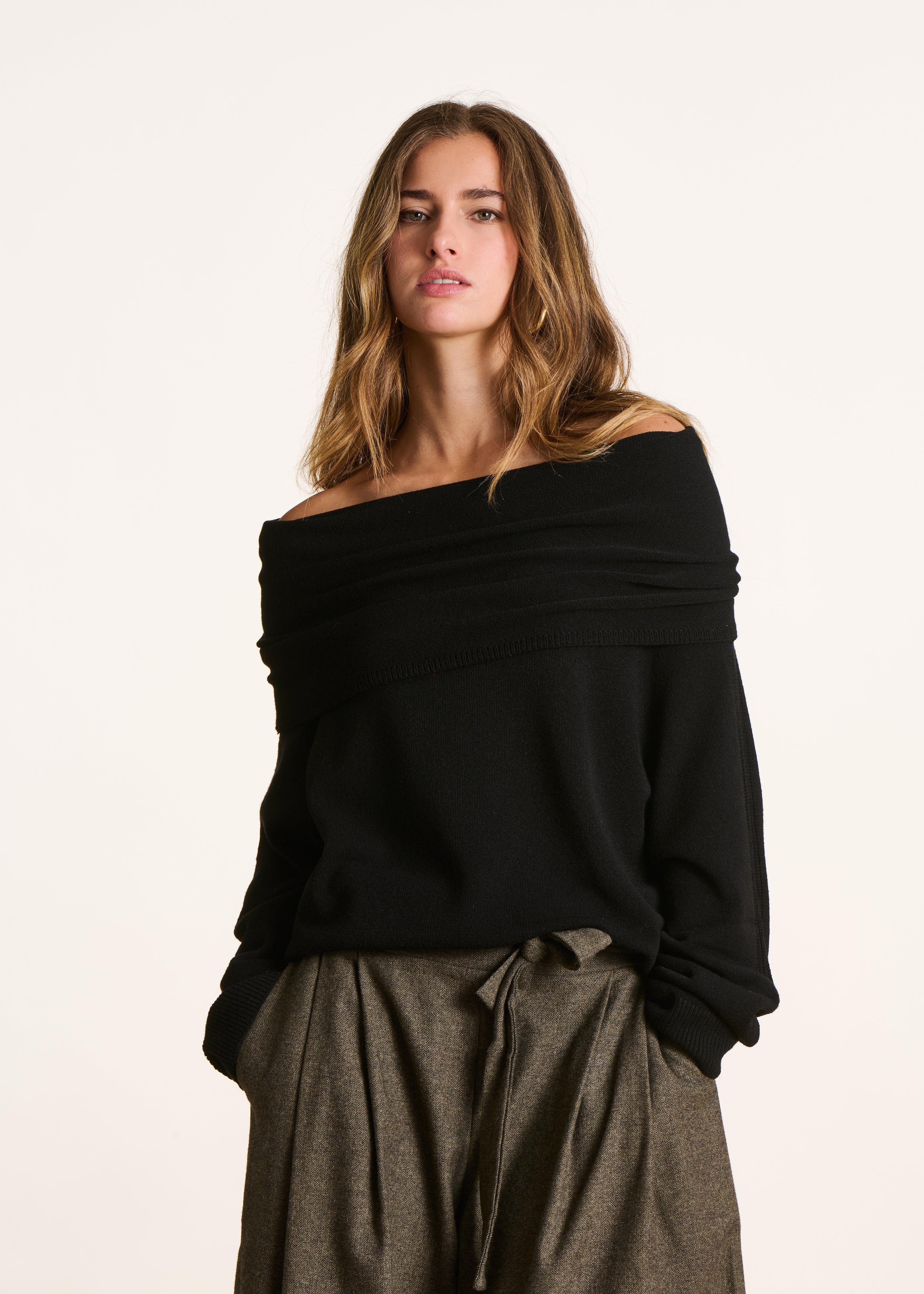 la-f-e-marabout-e-epafi-pullover-schwarz-wolle-langarm image 1
