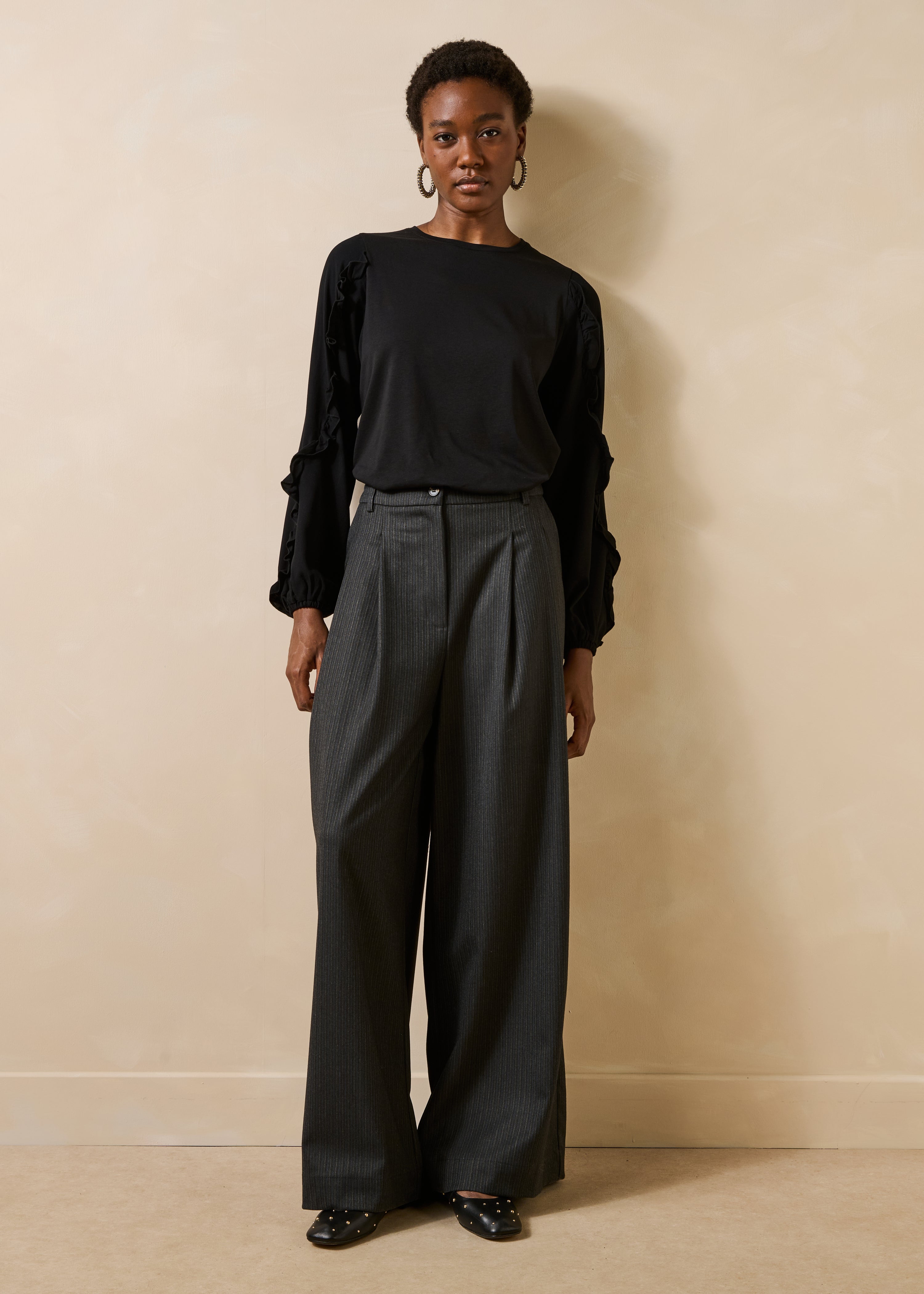 la-f-e-marabout-e-t-shirt-grafor-schwarz-langarm-volants image 2