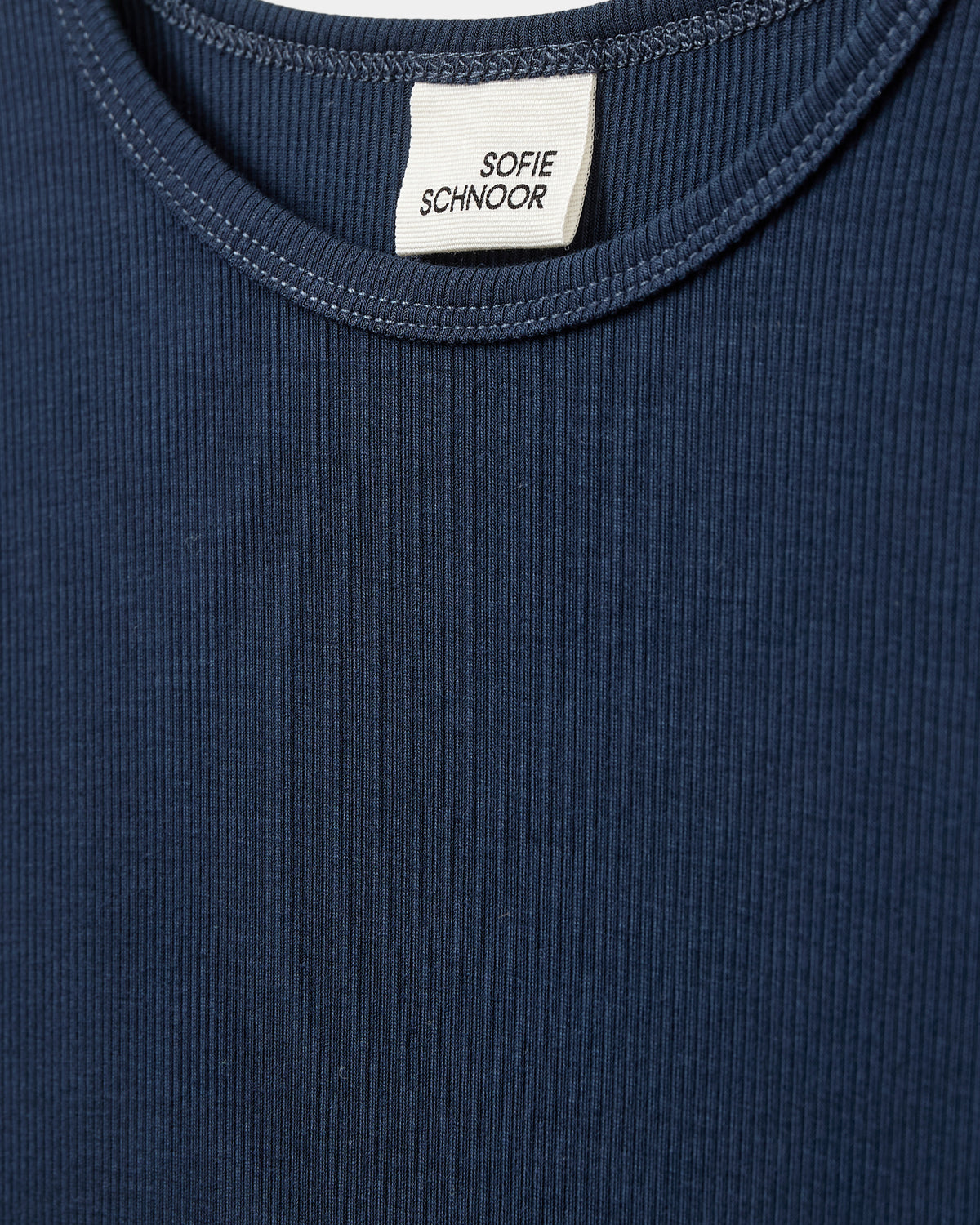 sofie-schnoor-nataliasy-t-shirt-young-navy-gr-152 image 3