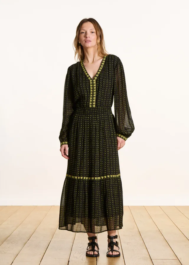 la-f-e-marabout-e-ebou-maxikleid-schwarz-bestickt-langarm image 1