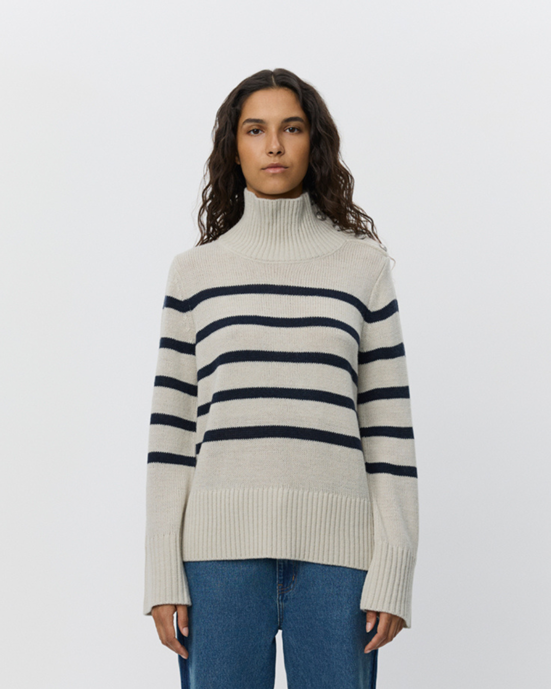 sofie-schnoor-women-margaretsw-pullover-grau-gestreift image 5