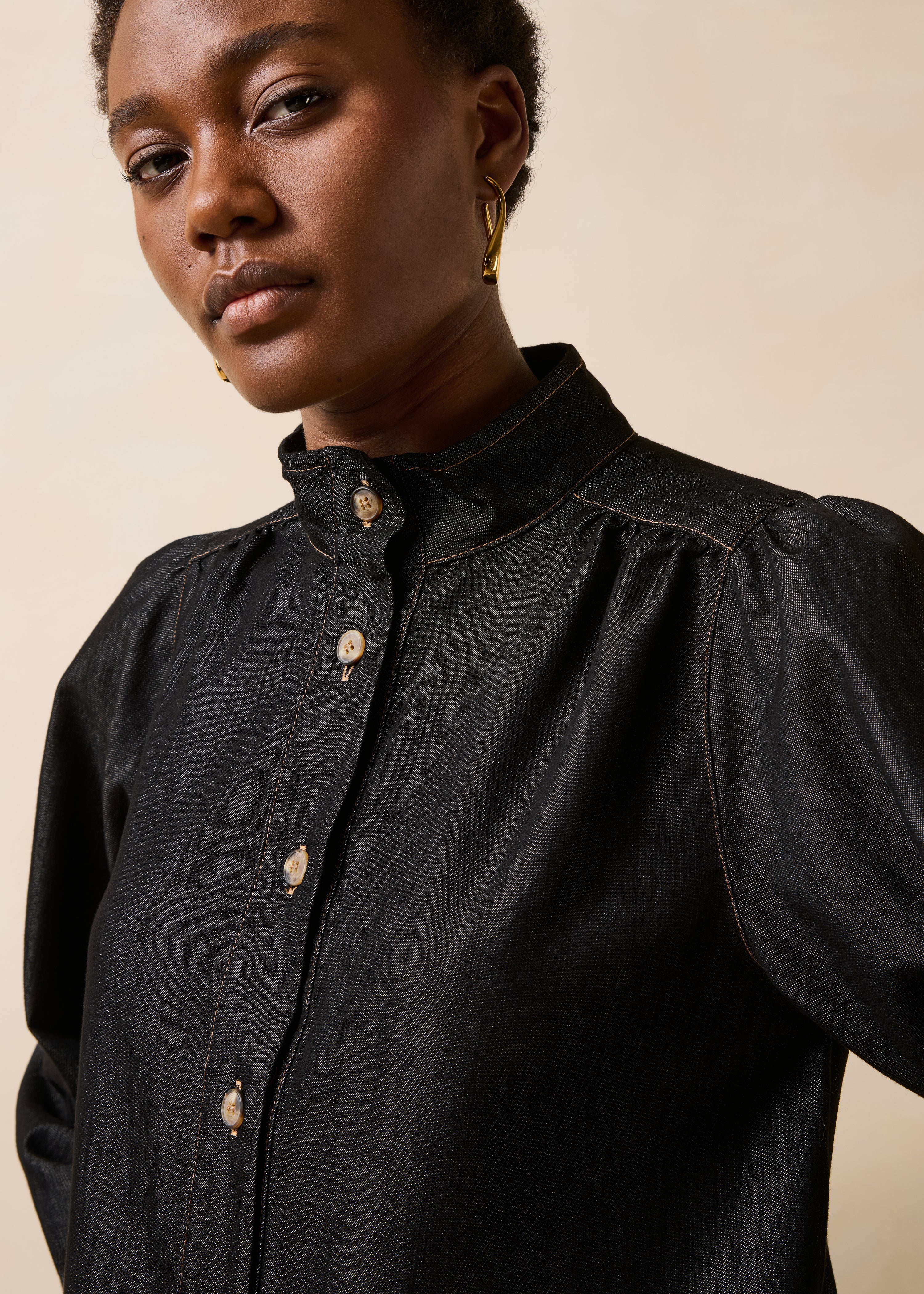 la-f-e-marabout-e-gaya-hemdbluse-denim-schwarz-gr-38 image 5