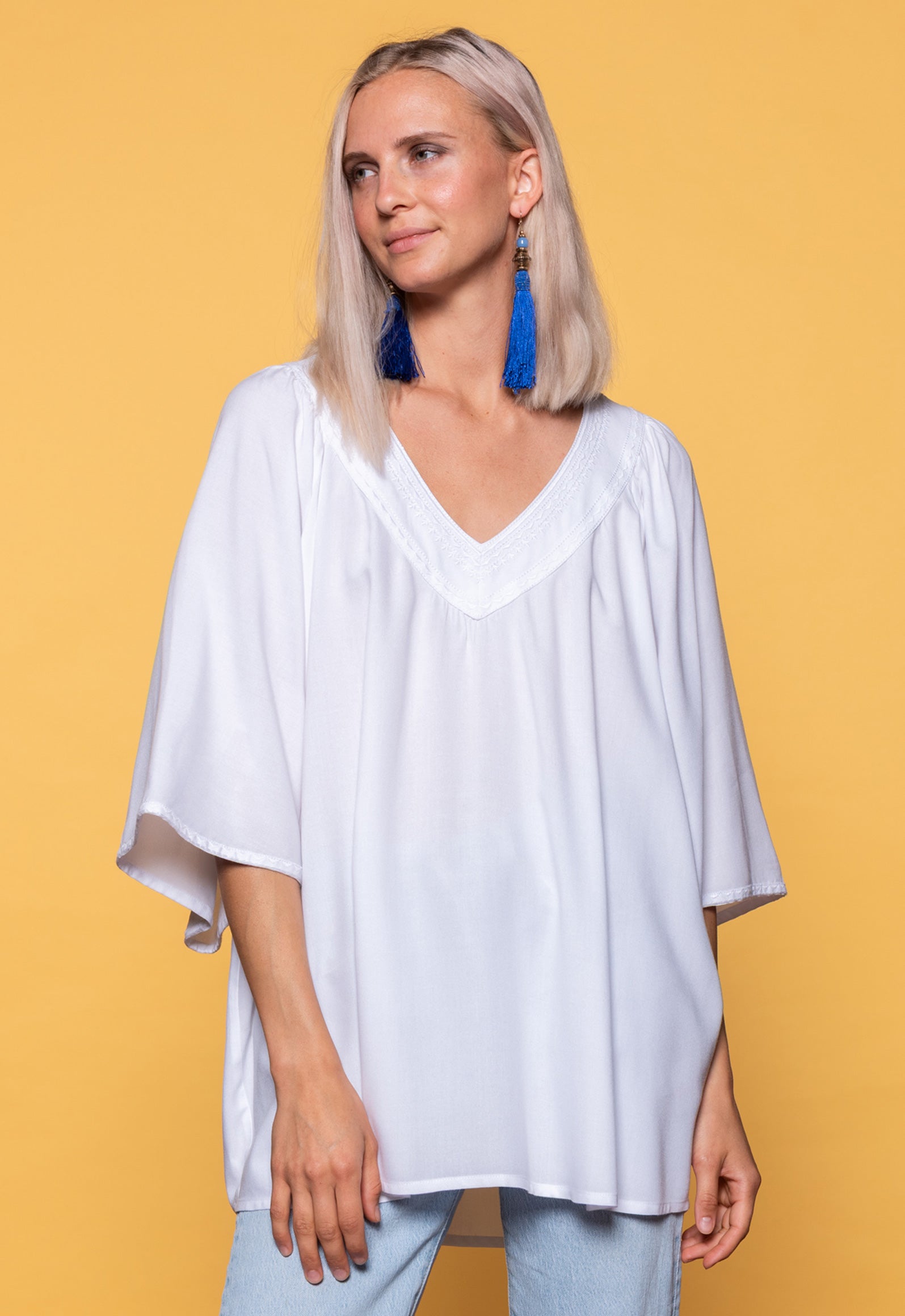 moshiki-s26top-sr1-loose-fit-top-upcycled-rayon image 1