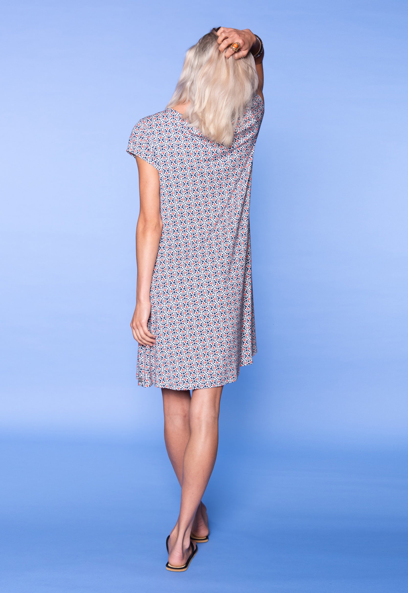 moshiki-dress-i-101-s26dress-v2-kleid-bubble-fern-viskose image 4