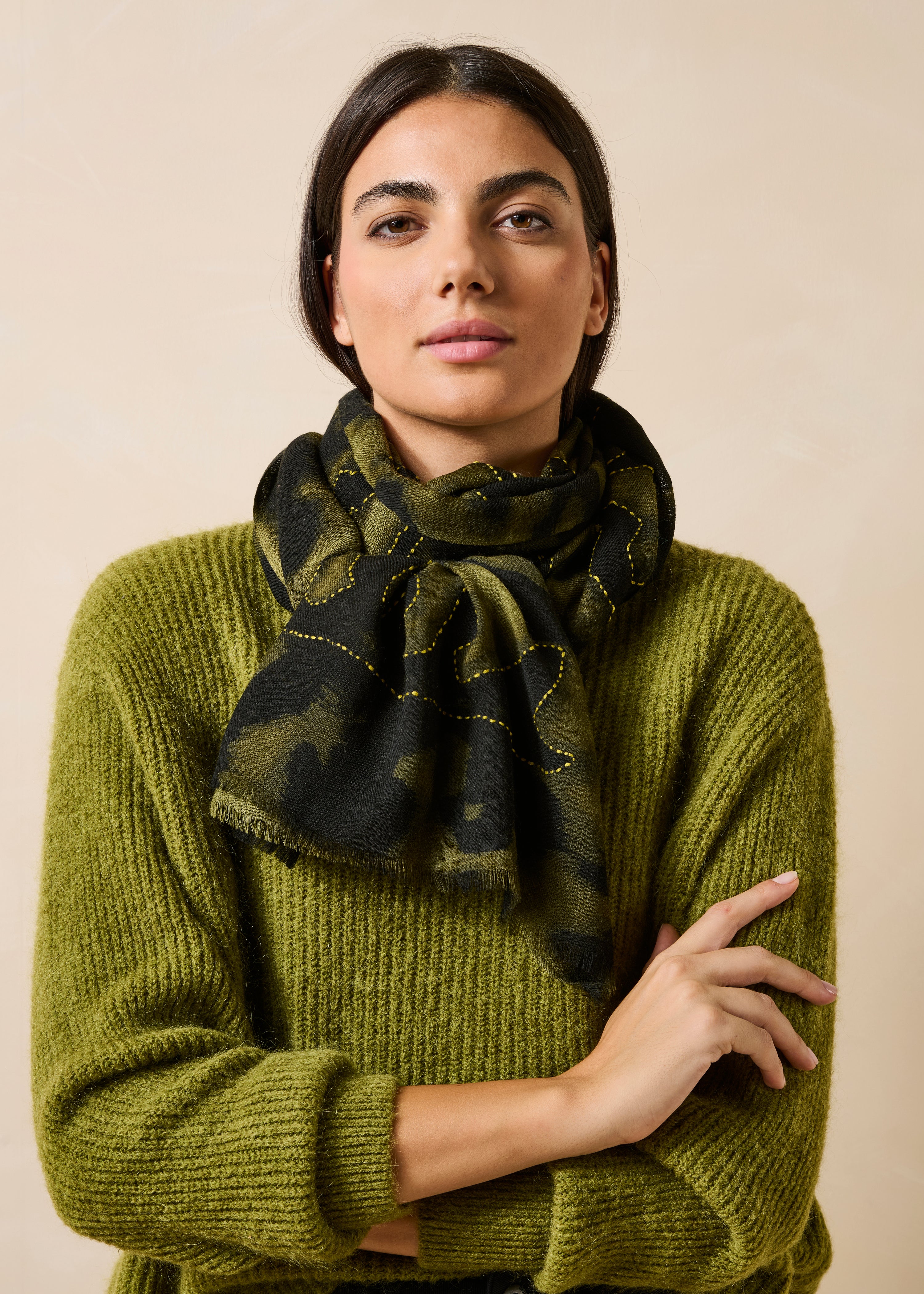 la-f-e-marabout-e-accessoires-grosela-schal-khaki-tu image 3