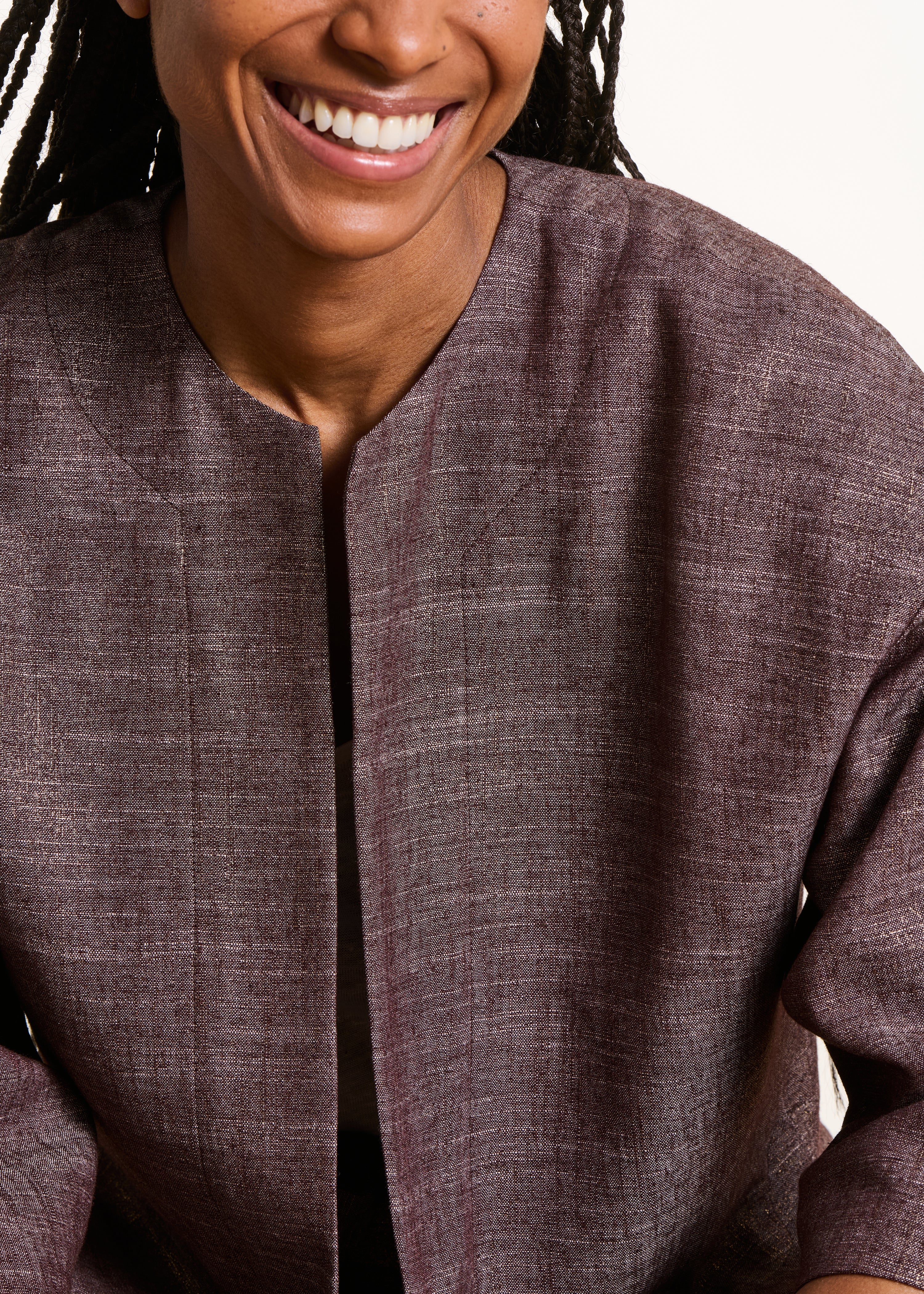 la-f-e-marabout-e-dilou-jacke-braun-schimmernd-kurz image 5