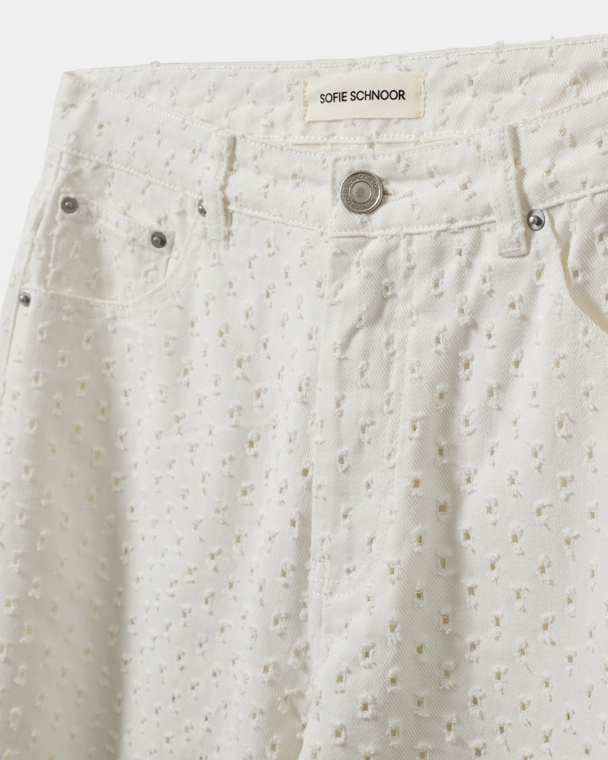 sofie-schnoor-tomarsw-s262187-jeans-off-white-ripped-barrel image 7