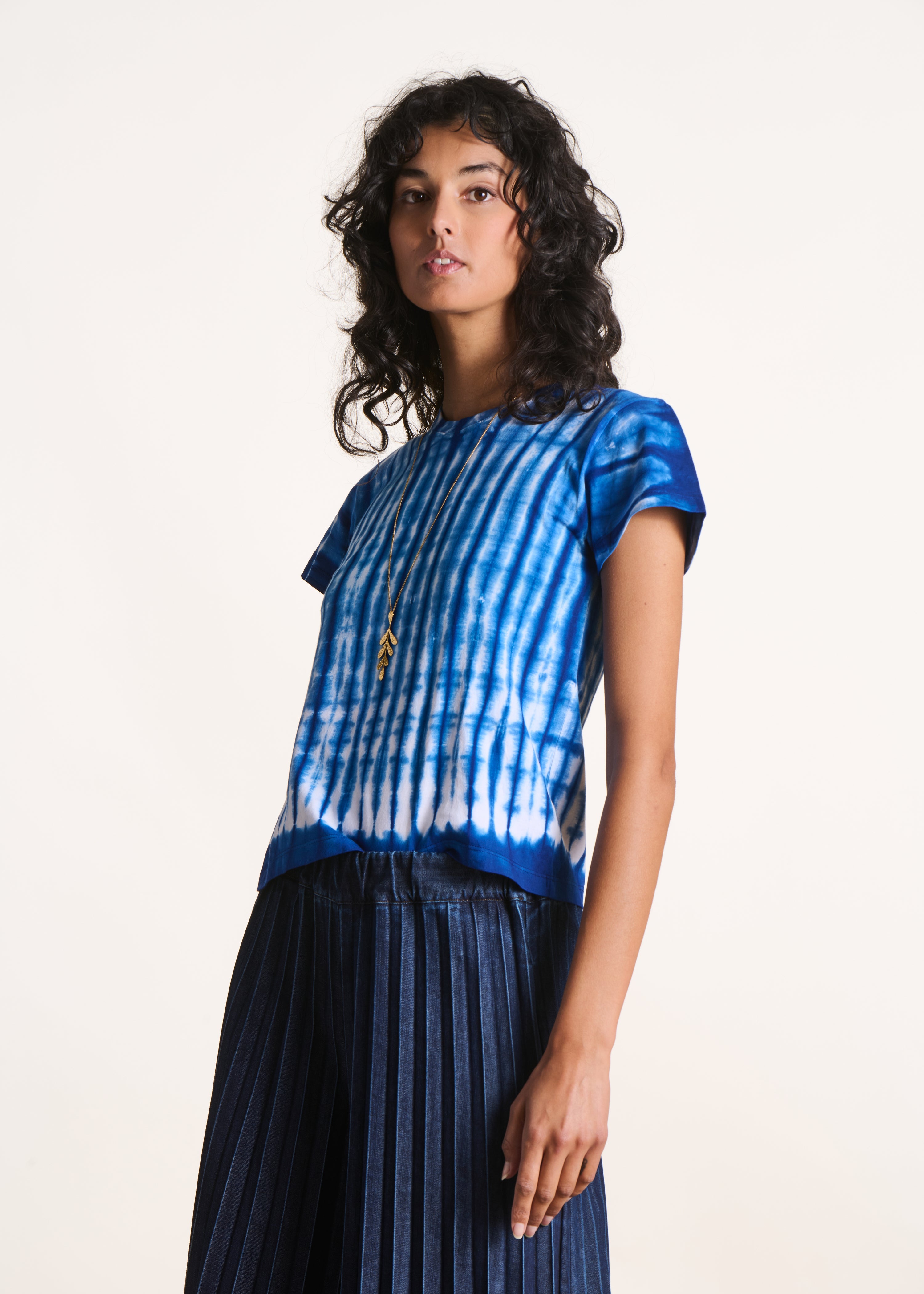 la-f-e-marabout-e-zroma-t-shirt-blau-batik-gr-s image 1