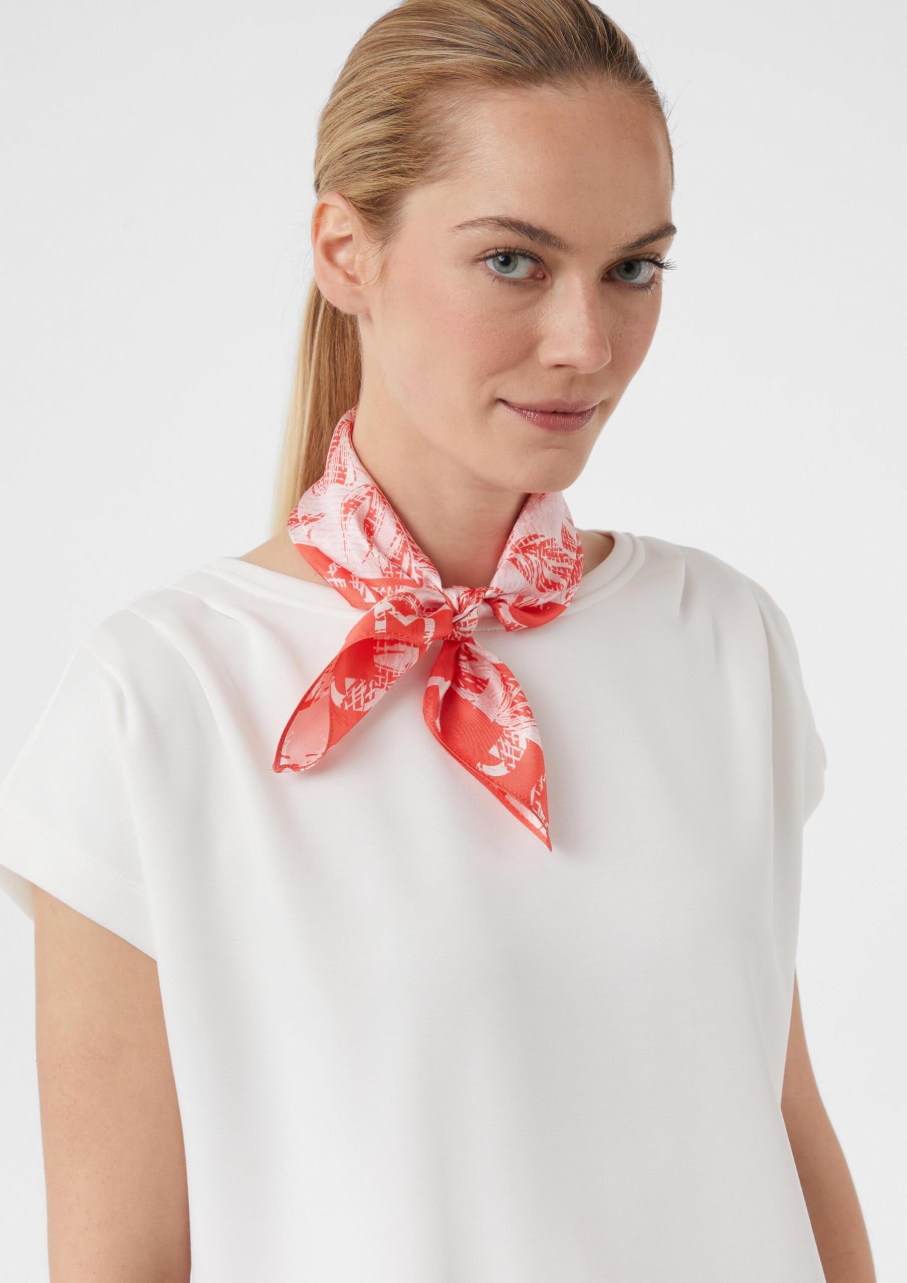 comma-accessoires-seidentuch-mit-print-halstuch image 6