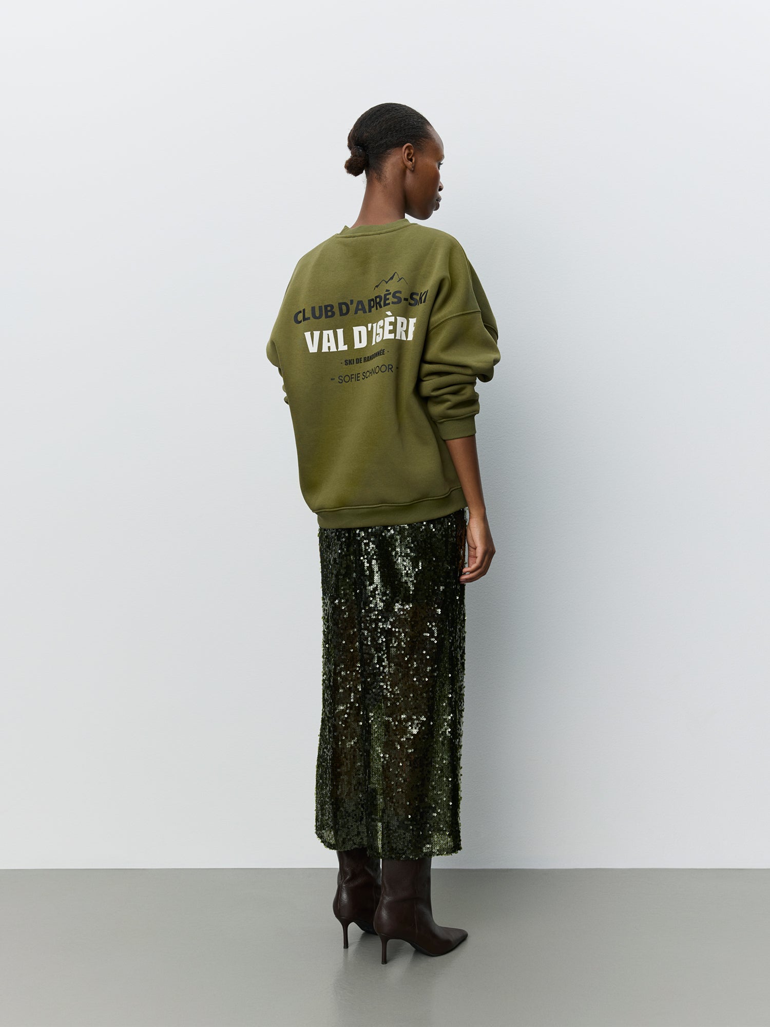 sofie-schnoor-women-parossw-sweatshirt-oliv-baumwolle image 4