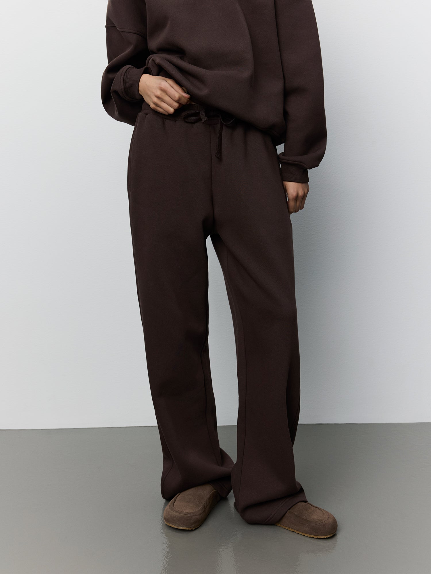 sofie-schnoor-sport-gabbispo-sweathose-java-braun image 5