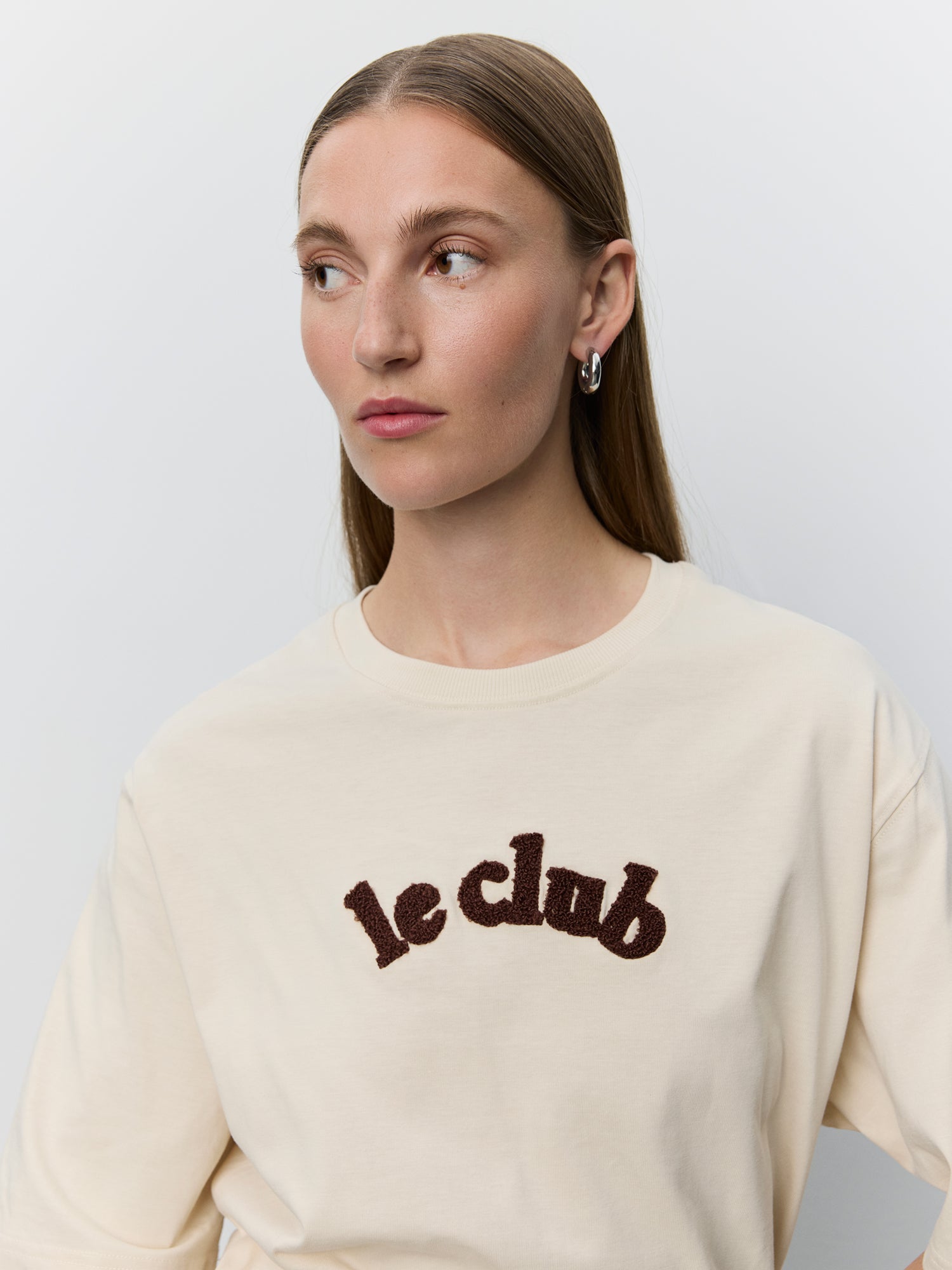 sofie-schnoor-women-maesw-oversized-t-shirt-summer-sand-baumwolle image 5