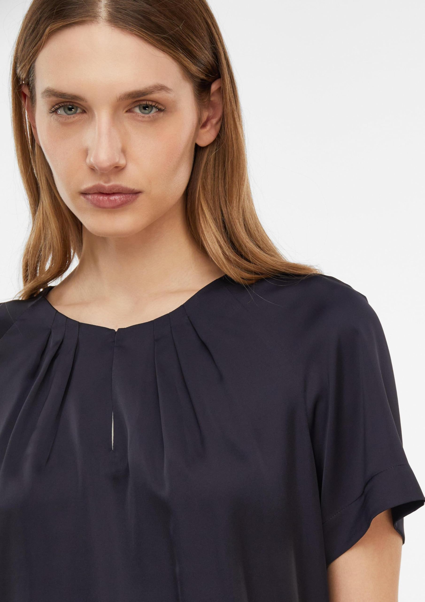 comma-baumwollbluse-damen-kurzarm-mit-faltenfront image 3