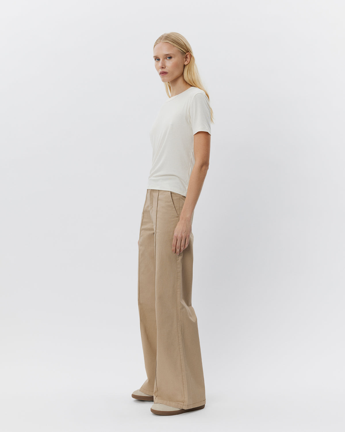 sofie-schnoor-women-nataliasw-t-shirt-off-white-viskose image 4