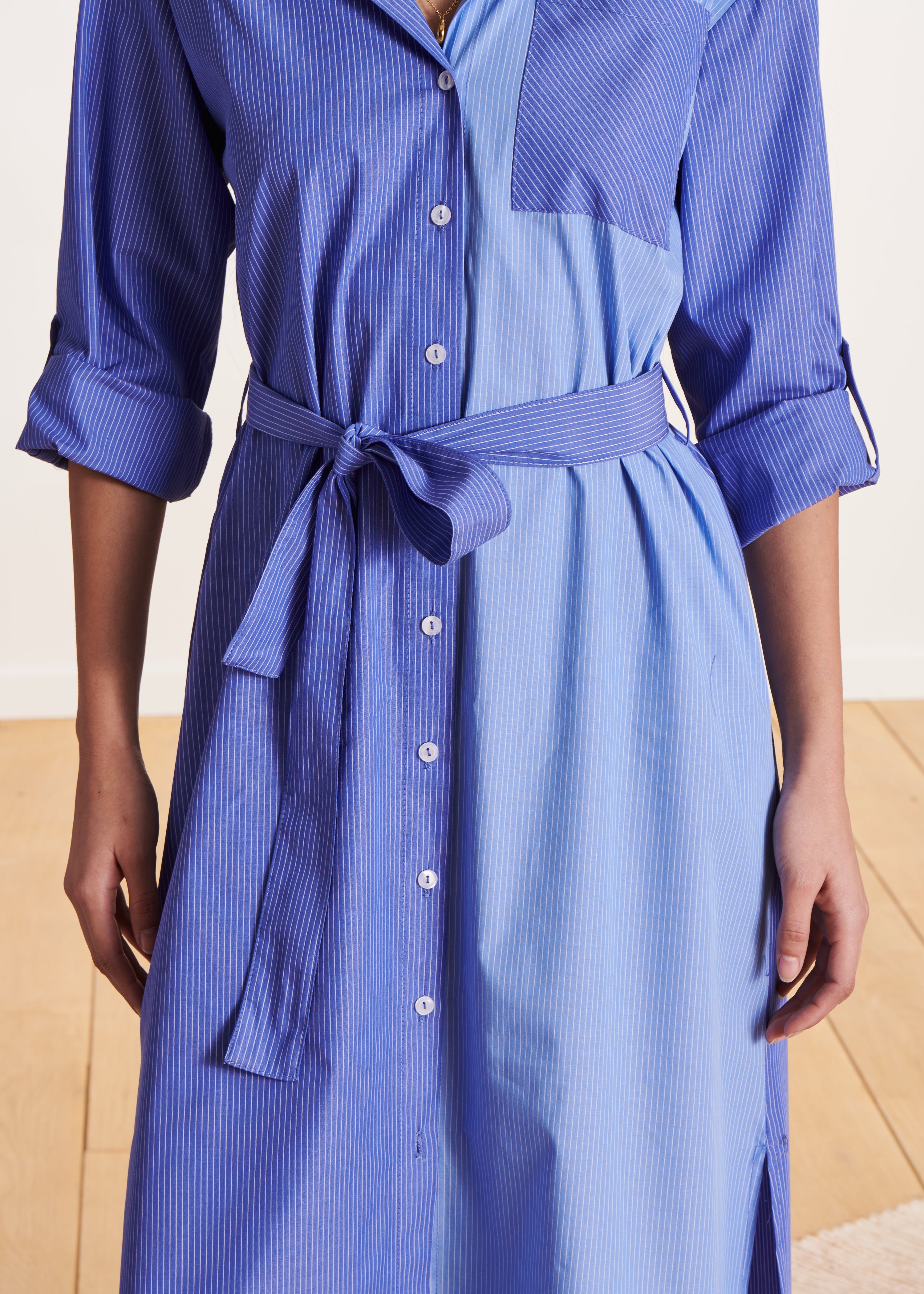 la-f-e-marabout-e-robes-vietnam-hemdkleid-baumwolle-blau-midi image 5