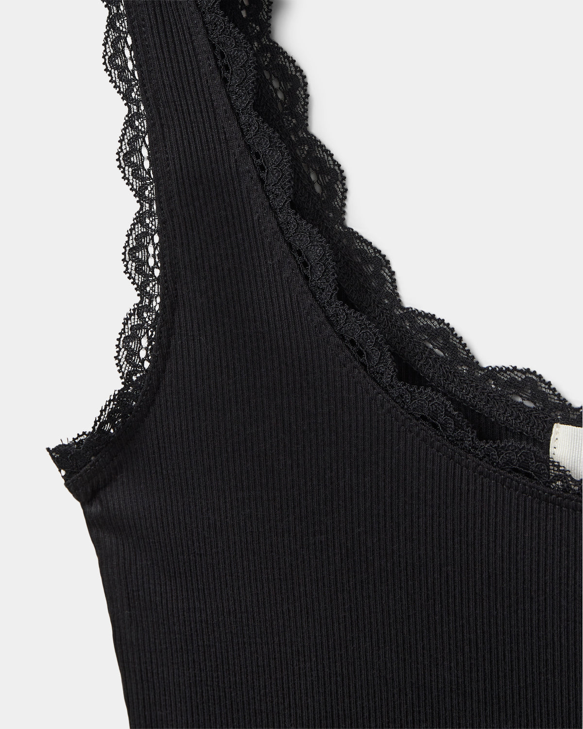 sofie-schnoor-women-ulrikkesw-top-schwarz-spitze-viskose image 3
