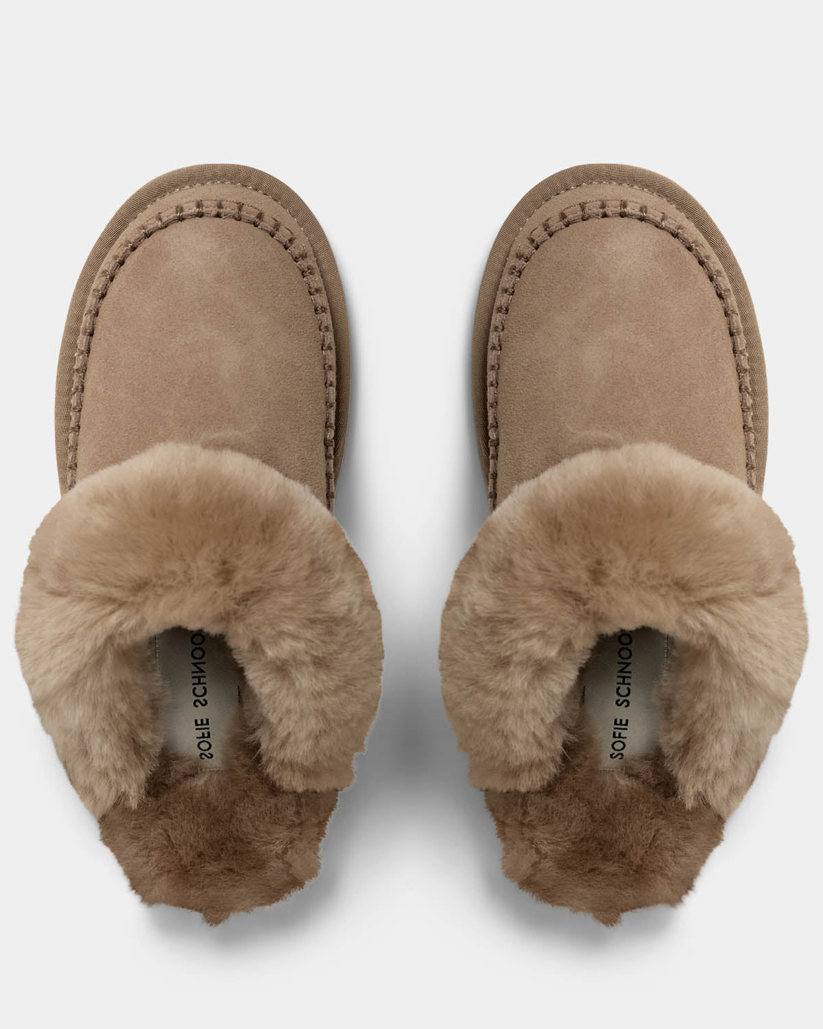 sofie-schnoor-women-anyasw-hausschuhe-nougat-brown-lammfell image 5
