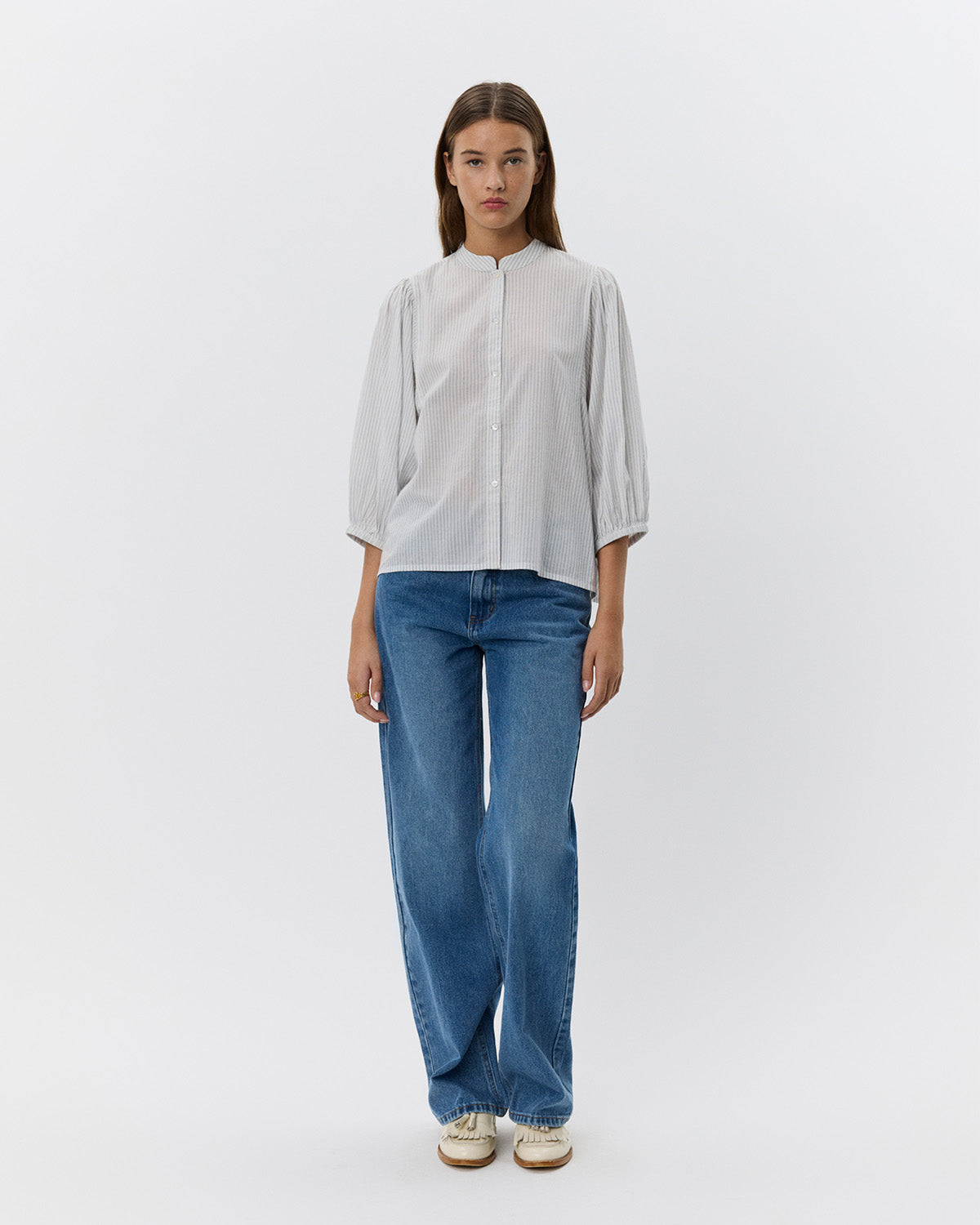 sofie-schnoor-women-viljasw-bluse-off-white-navy-baumwolle image 4