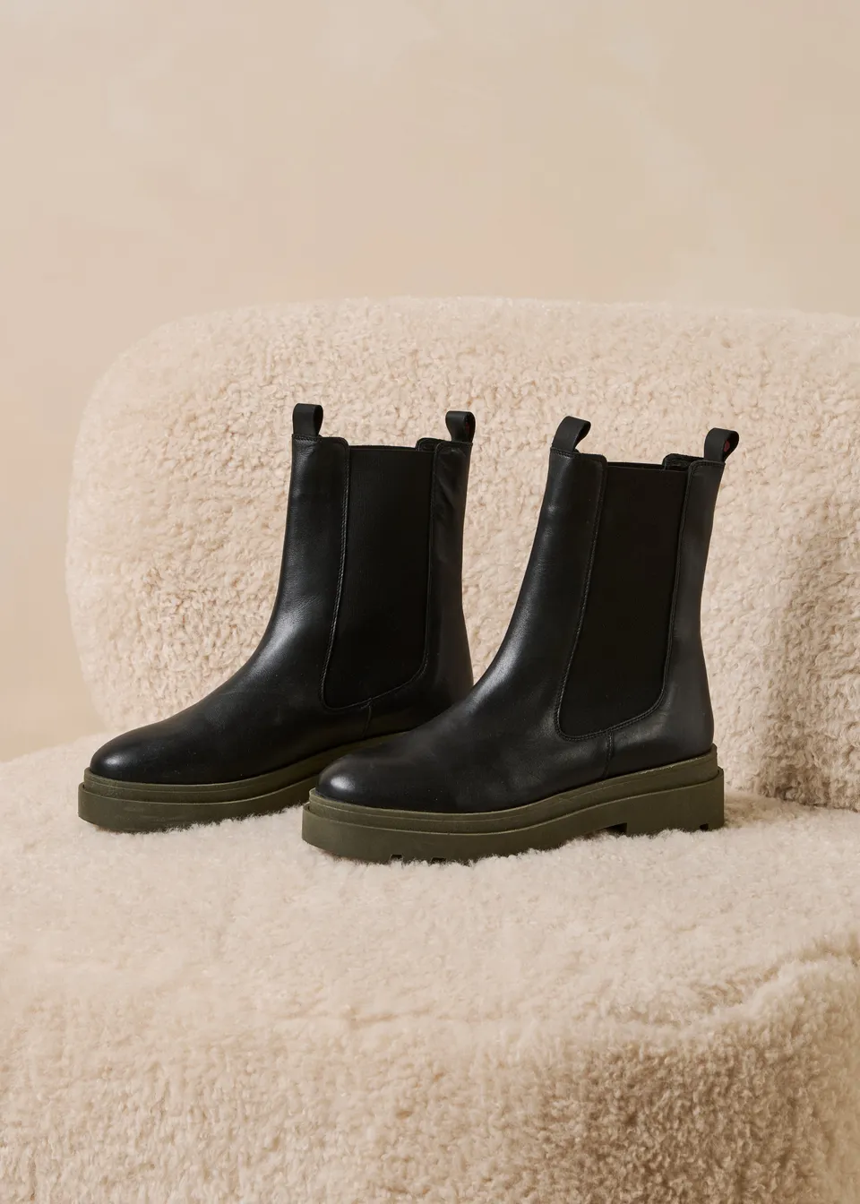 la-f-e-marabout-e-grabel-chelsea-boots-damen-schwarz-khaki-leder image 1
