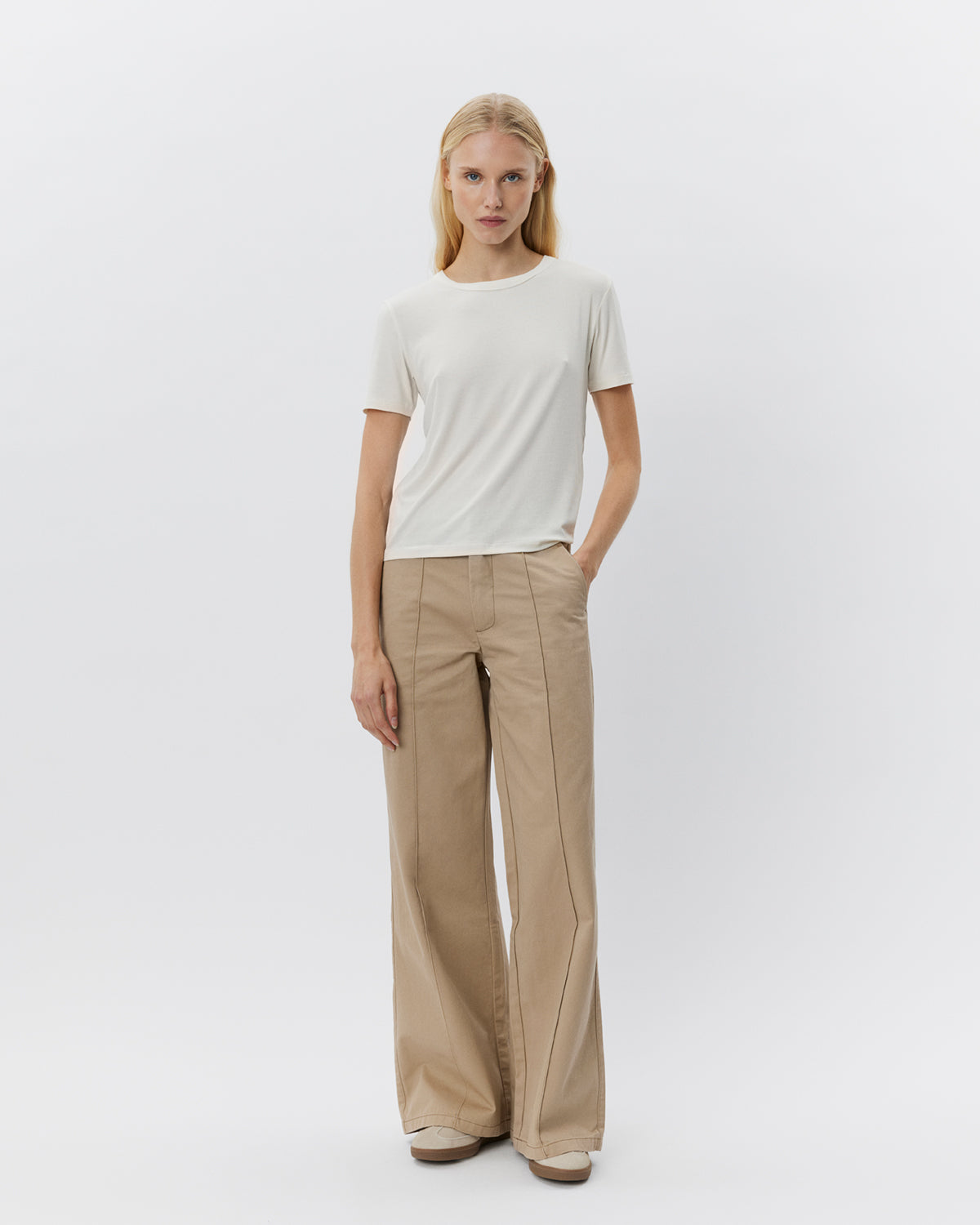 sofie-schnoor-women-nataliasw-t-shirt-off-white-viskose image 2