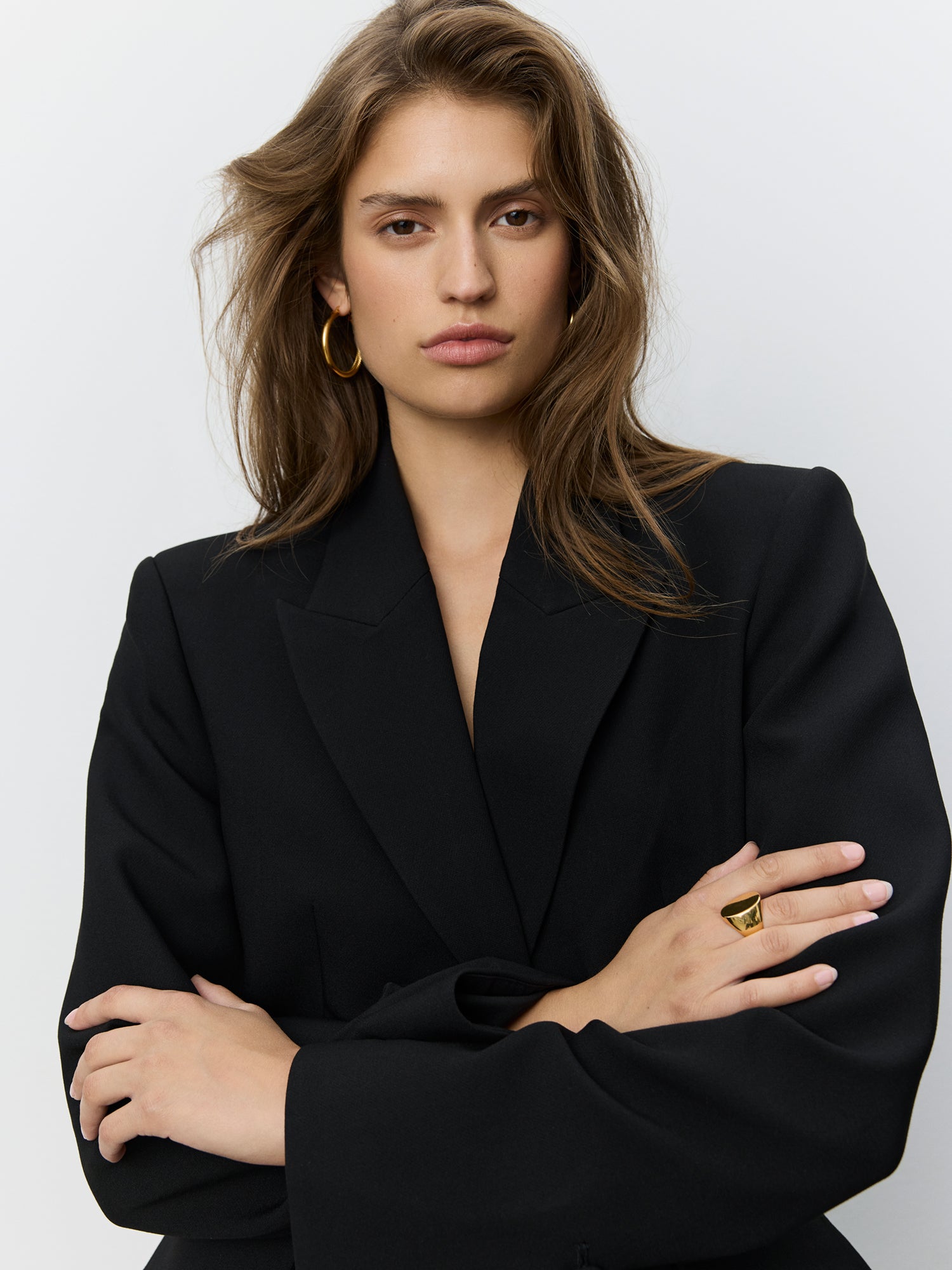 sofie-schnoor-women-liorasw-blazer-schwarz-tailliert-fitted image 5