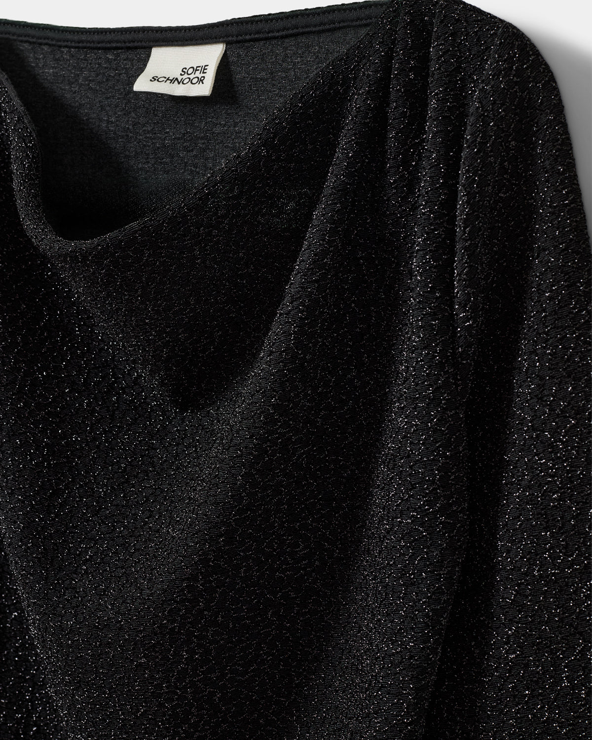 sofie-schnoor-young-cillysy-bluse-black-glitter image 3